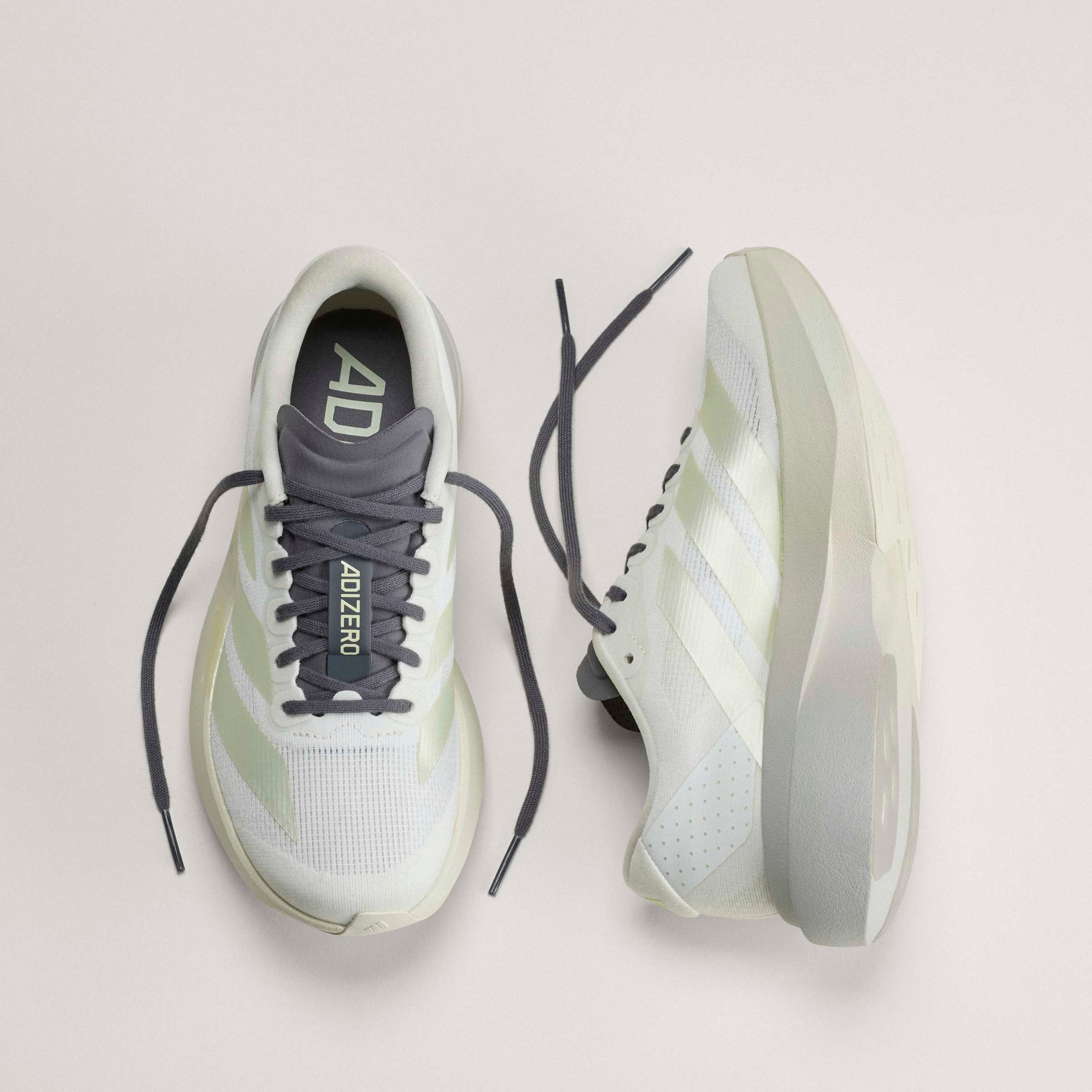 adidas Performance Chaussure de course »ADIZERO EVO SL«  inspiré du design de l'Adios Pro Evo