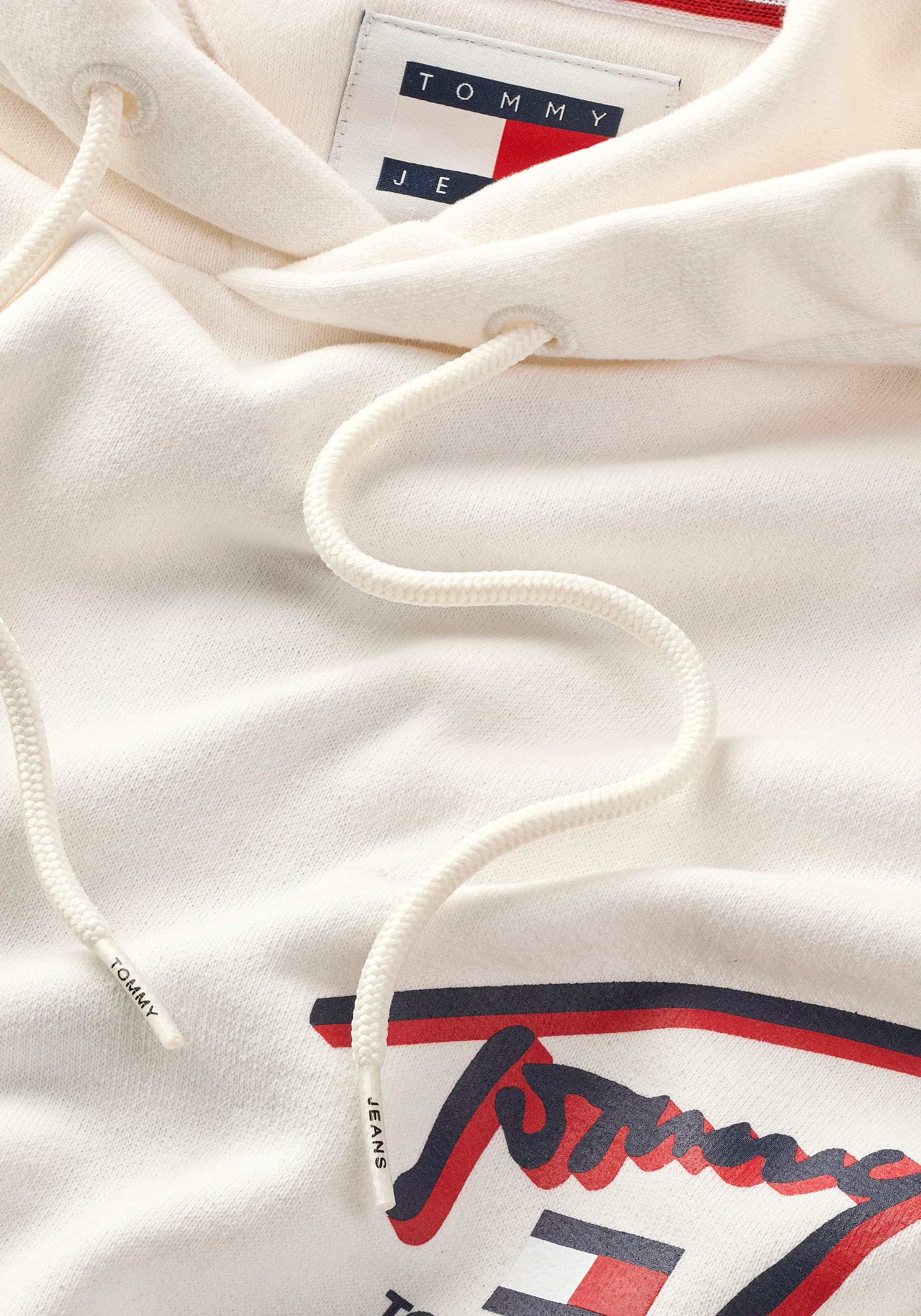 Tommy Jeans Hoodie »TJM REG 3D STREET TJ HOOD EXT«