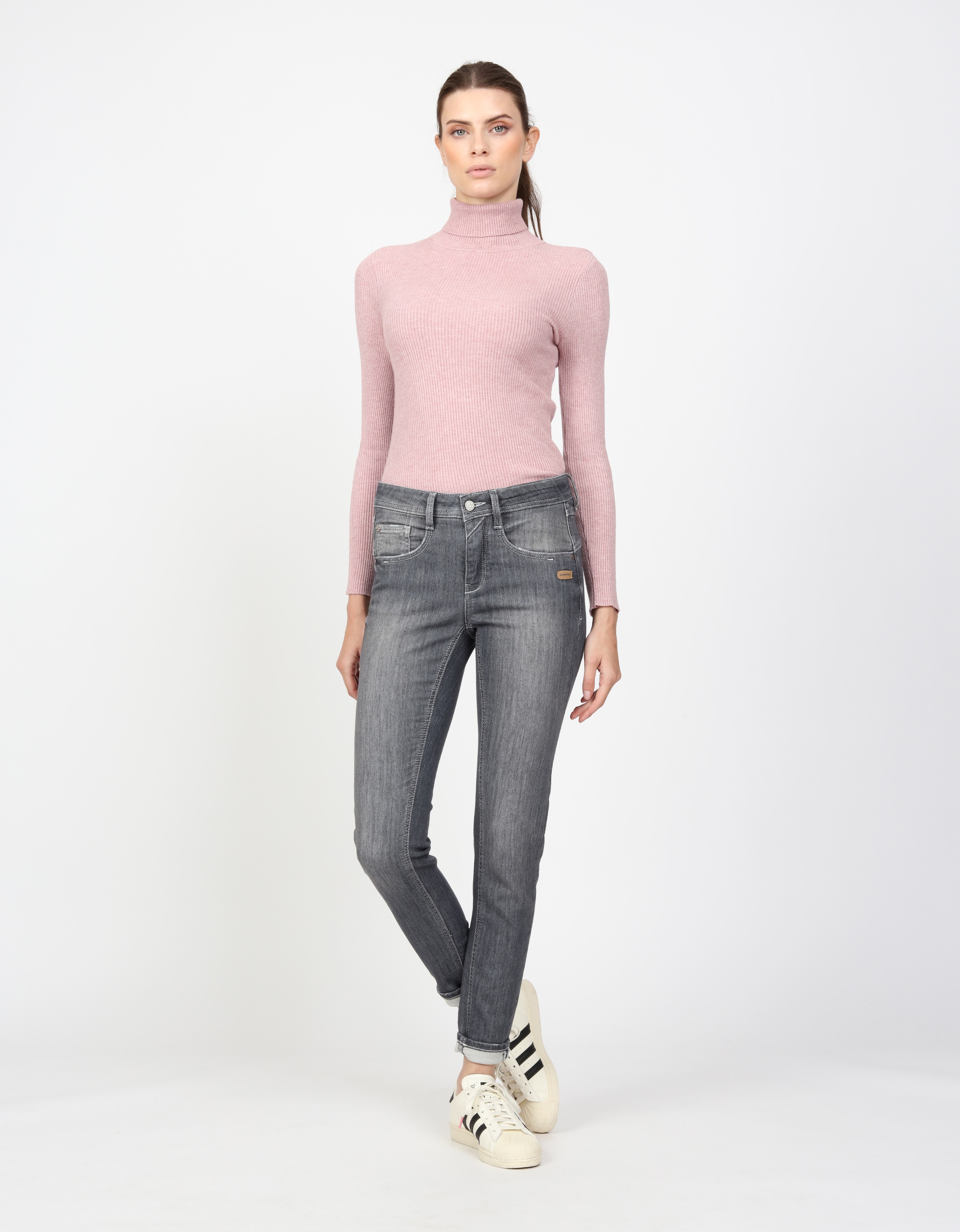 GANG Relax-fit-Jeans »94AMELIE«, mit Used-Effekten