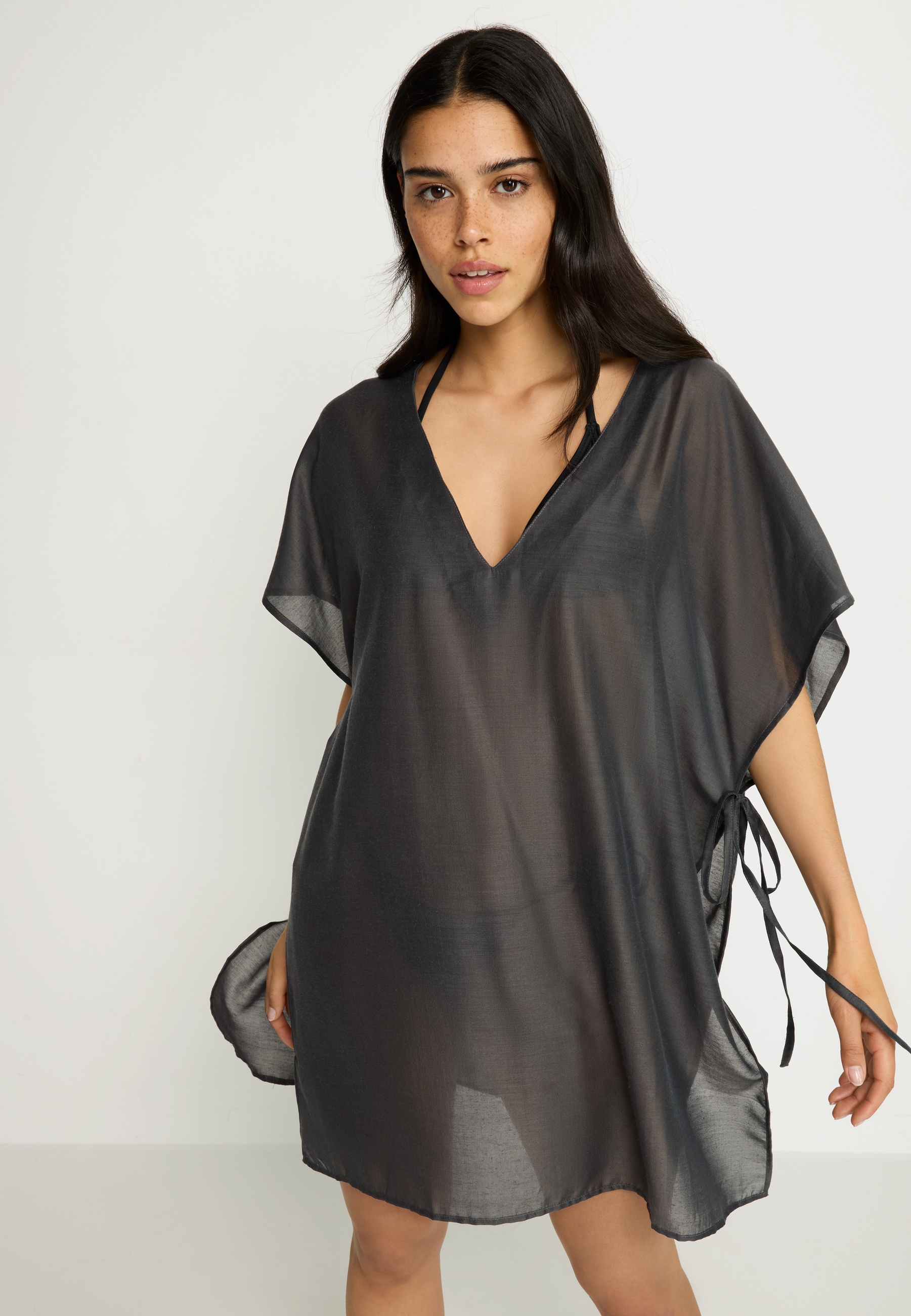 Image of LSCN by LASCANA Chiffontunika seitlich zum Knoten, transparente Strandtunika