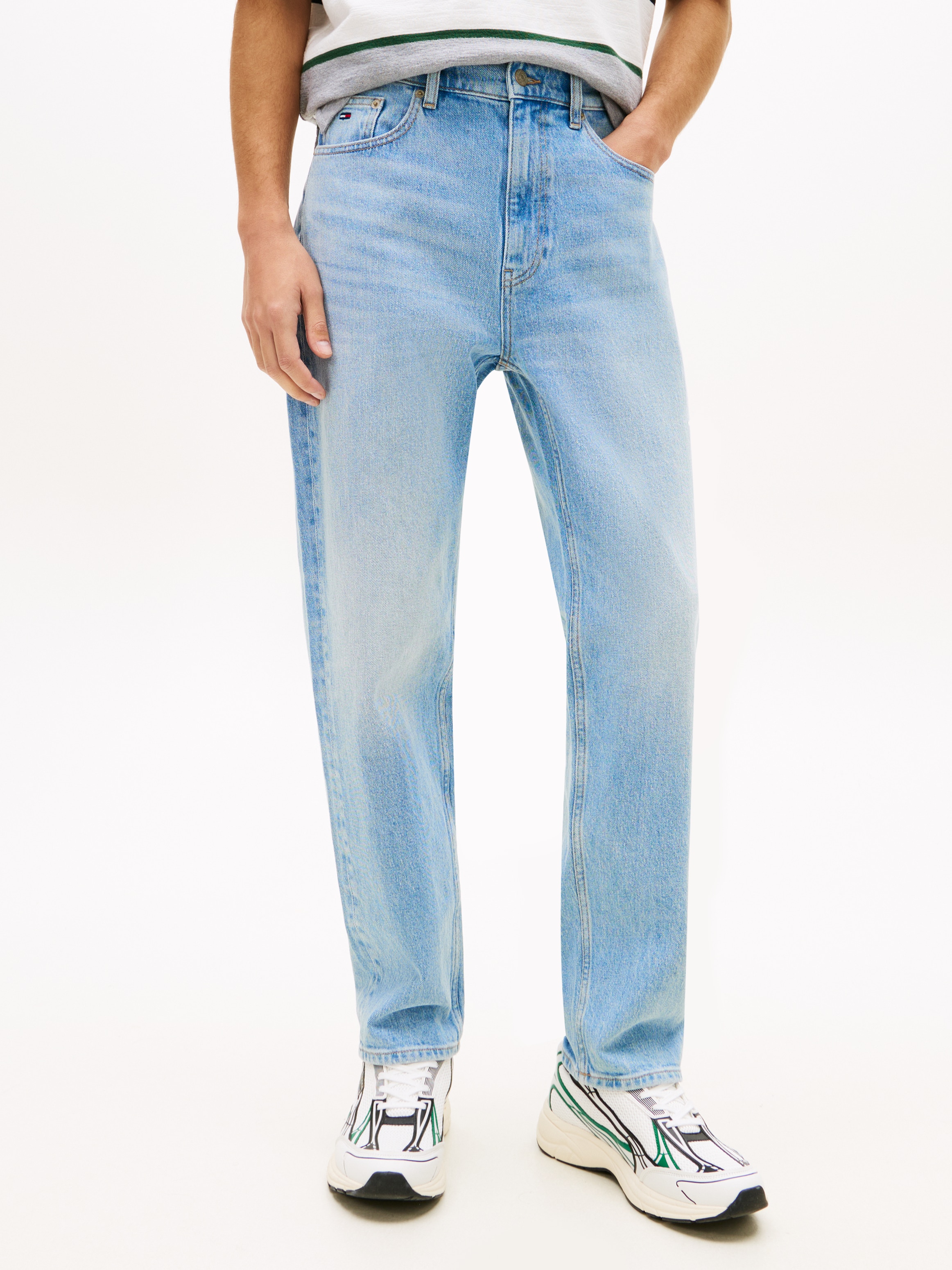 Image of Tommy Jeans Gerade Jeans "SONNY REGULAR" Regular fit mit praktischen Taschen