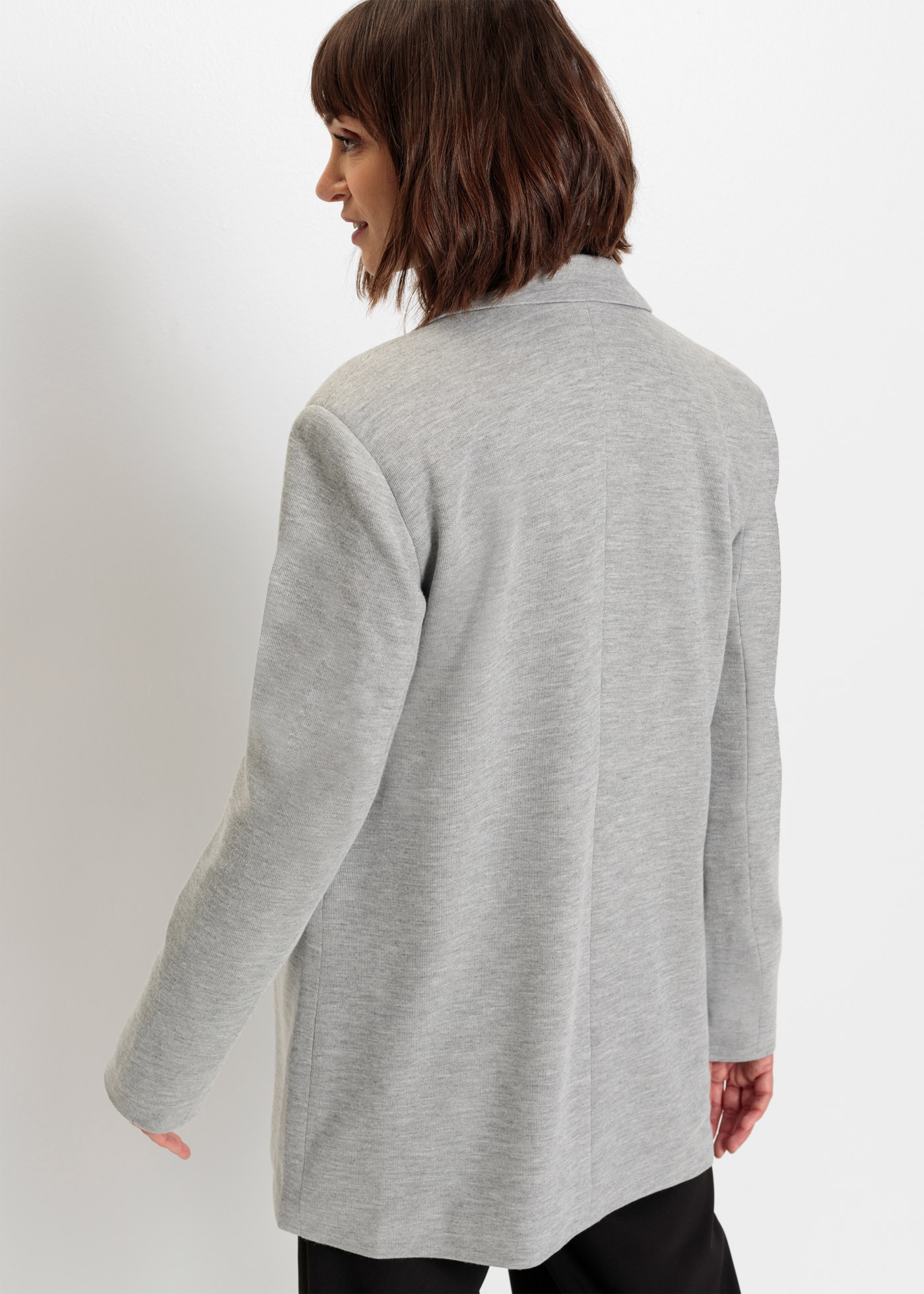 bonprix Blazer en jersey »Langer Jersey-Blazer mit Taschen« 1 mit Reverskragen, lockere Passform, aus Viskose und Polyester