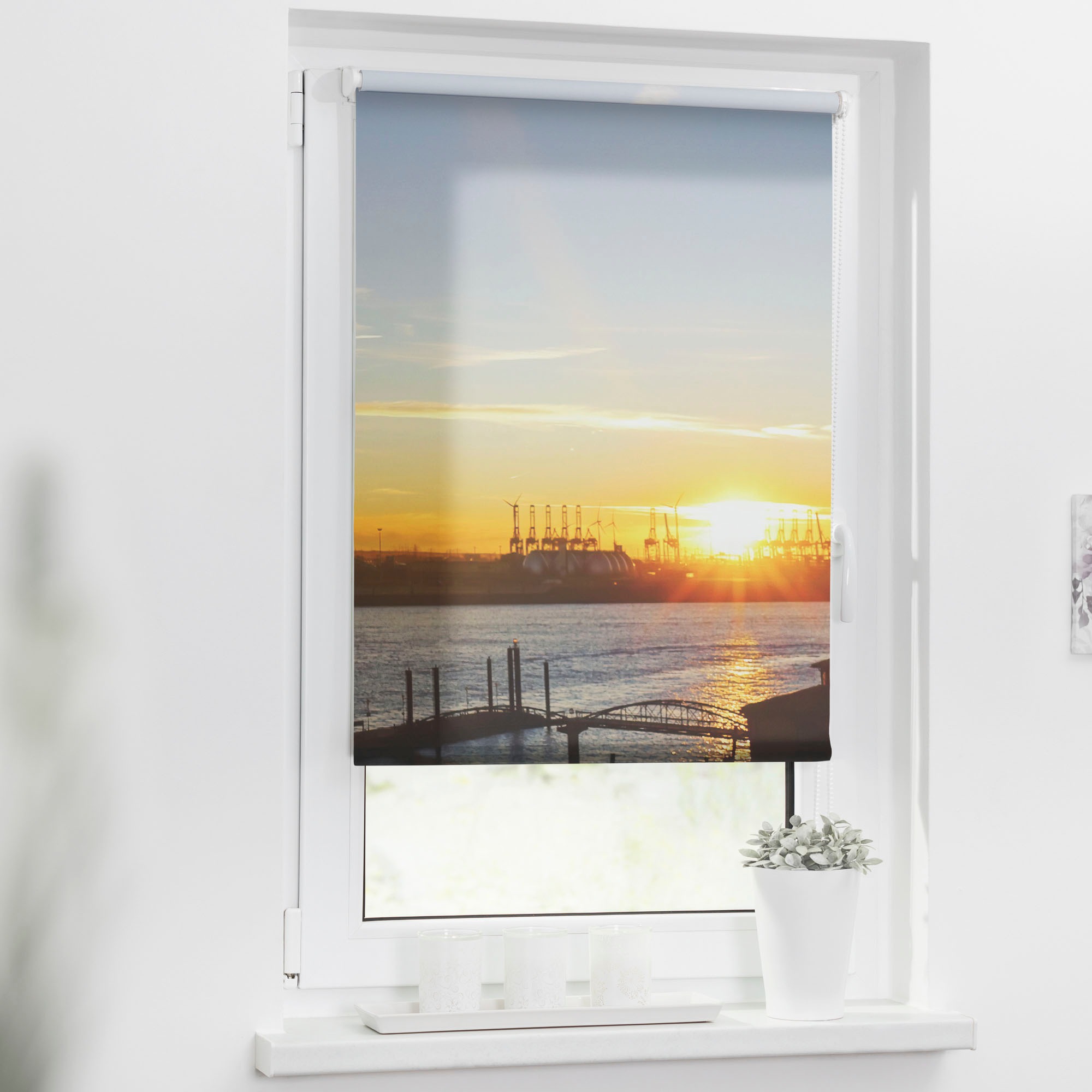 Image of elbgestoeber Seitenzugrollo »Elbblick 1«, Lichtschutz, ohne Bohren bei Ackermann Versand Schweiz