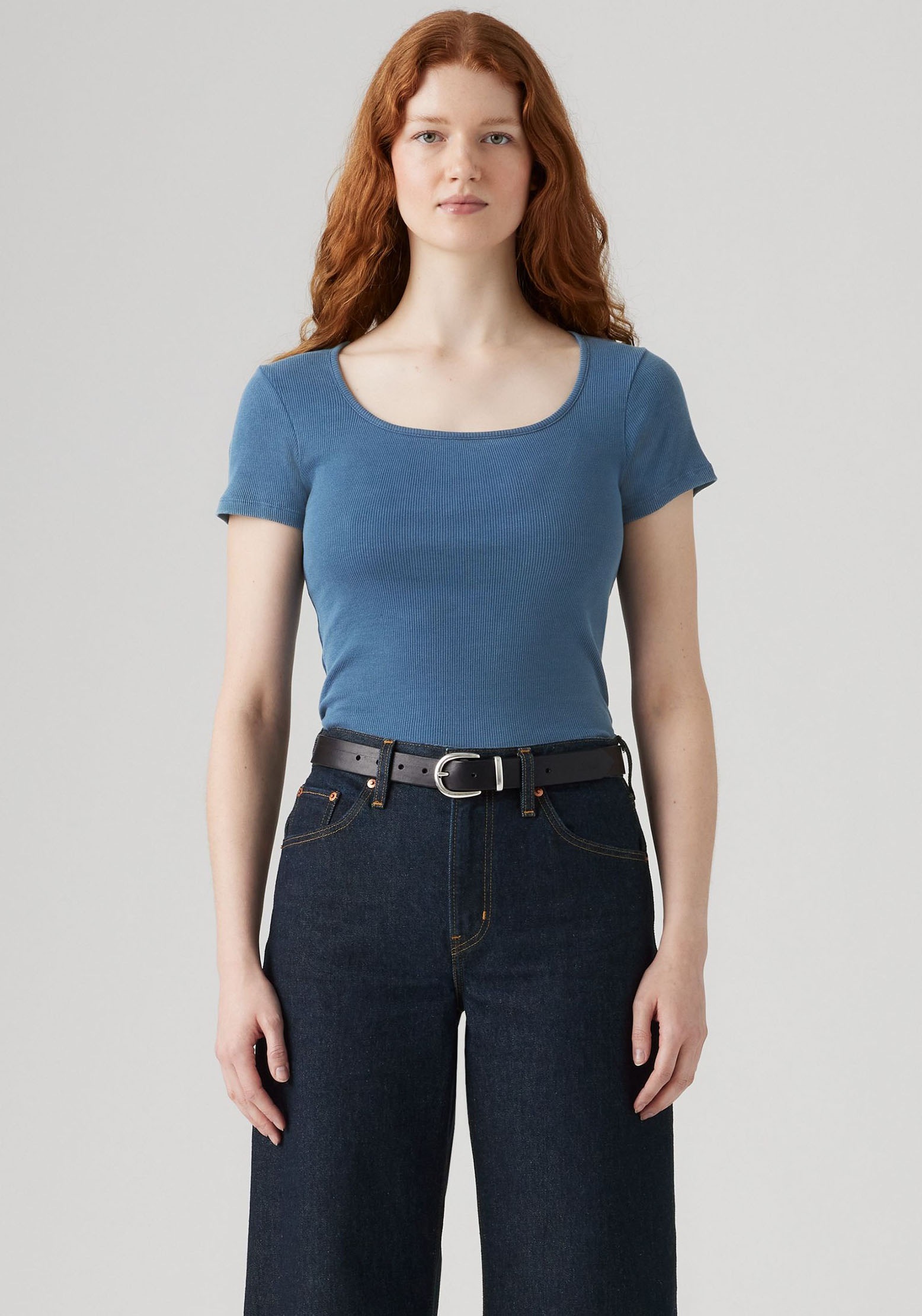 Image of Levis T-Shirt "Levis Essential T-Shirt mit quadratischem Ausschnitt" Feinrippqualität