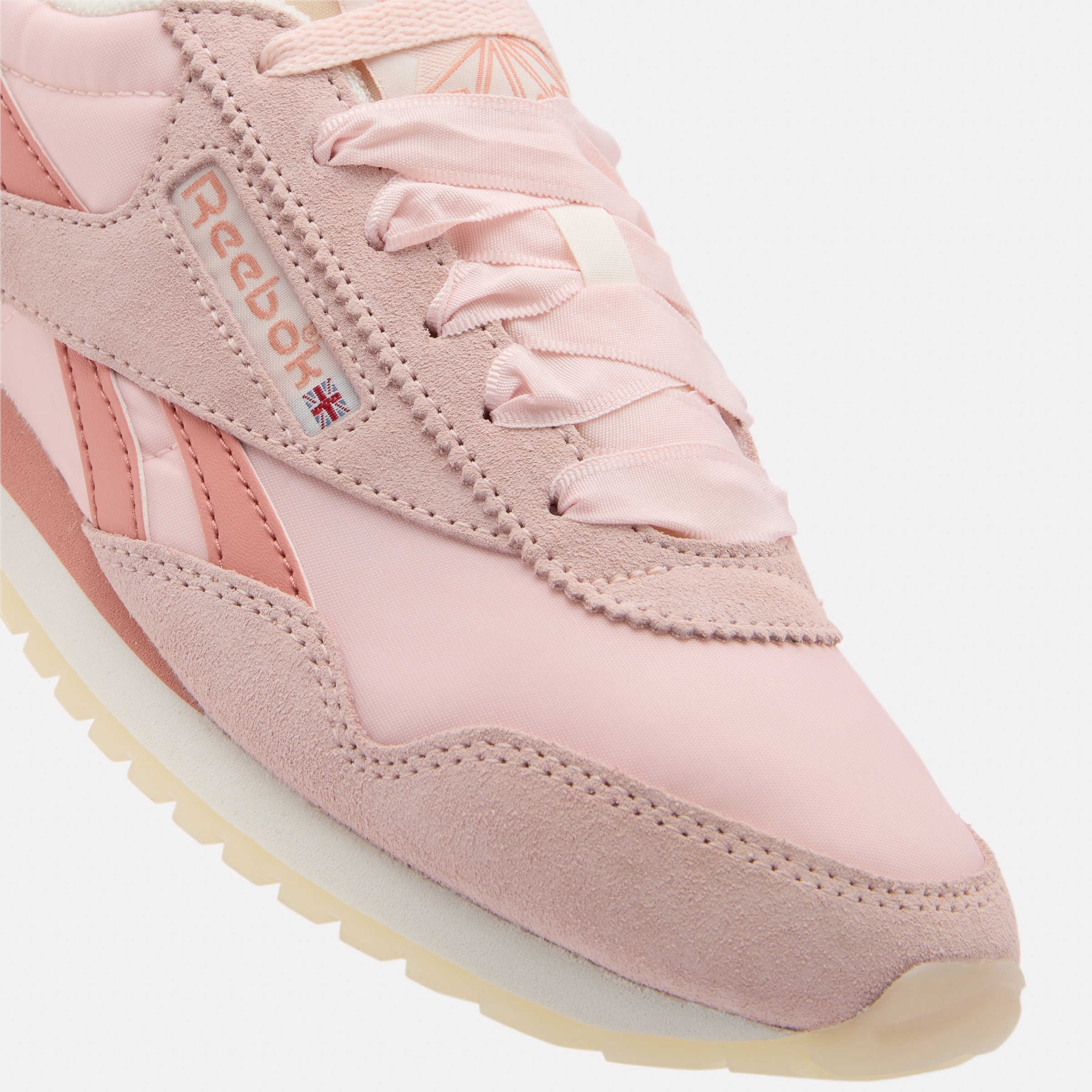Reebok Classic Chaussure d'entraînement »CLASSIC AZ«