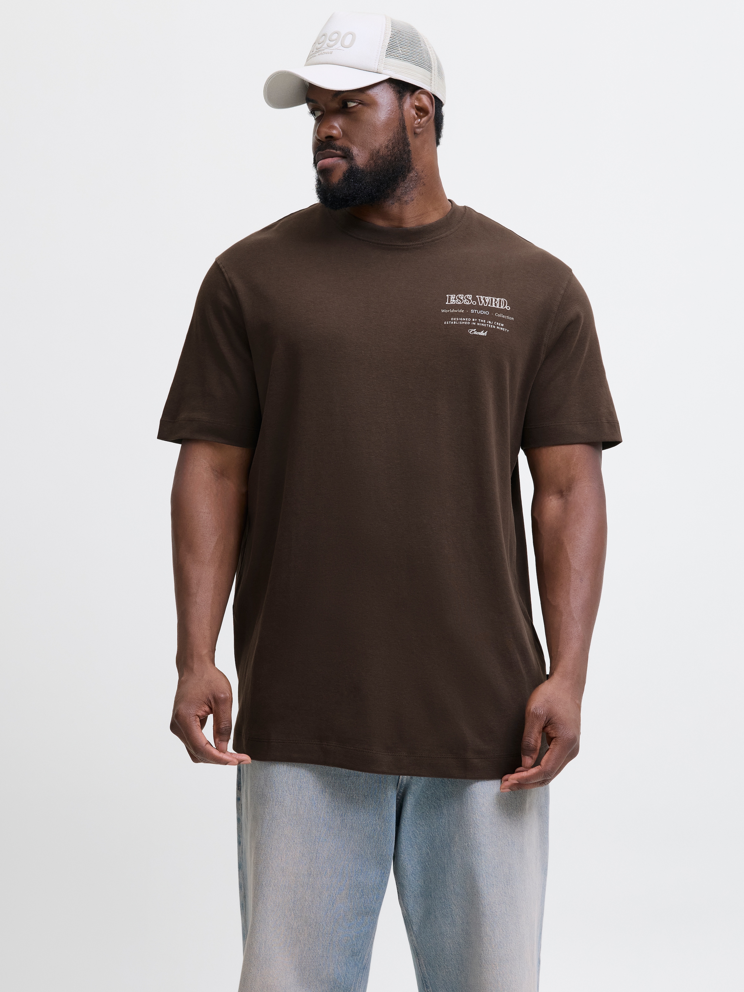 Jack & Jones PlusSize T-Shirt »JJEURBAN EDGE STUDIO TEE SS SN PLS«, mit Logobranding