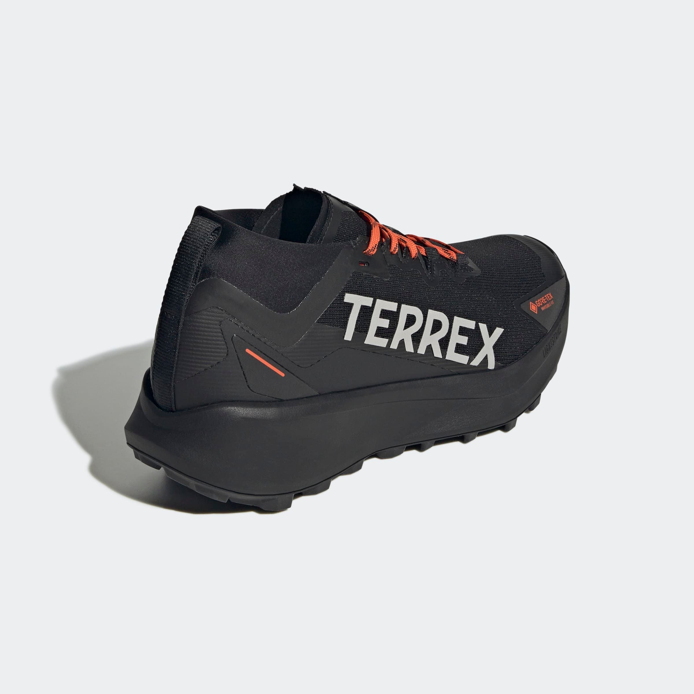 adidas TERREX Trailrunningschuh »TERREX AGRAVIC GTX TRAILRUNNING«, wasserdichte Trailrunningschuhe
