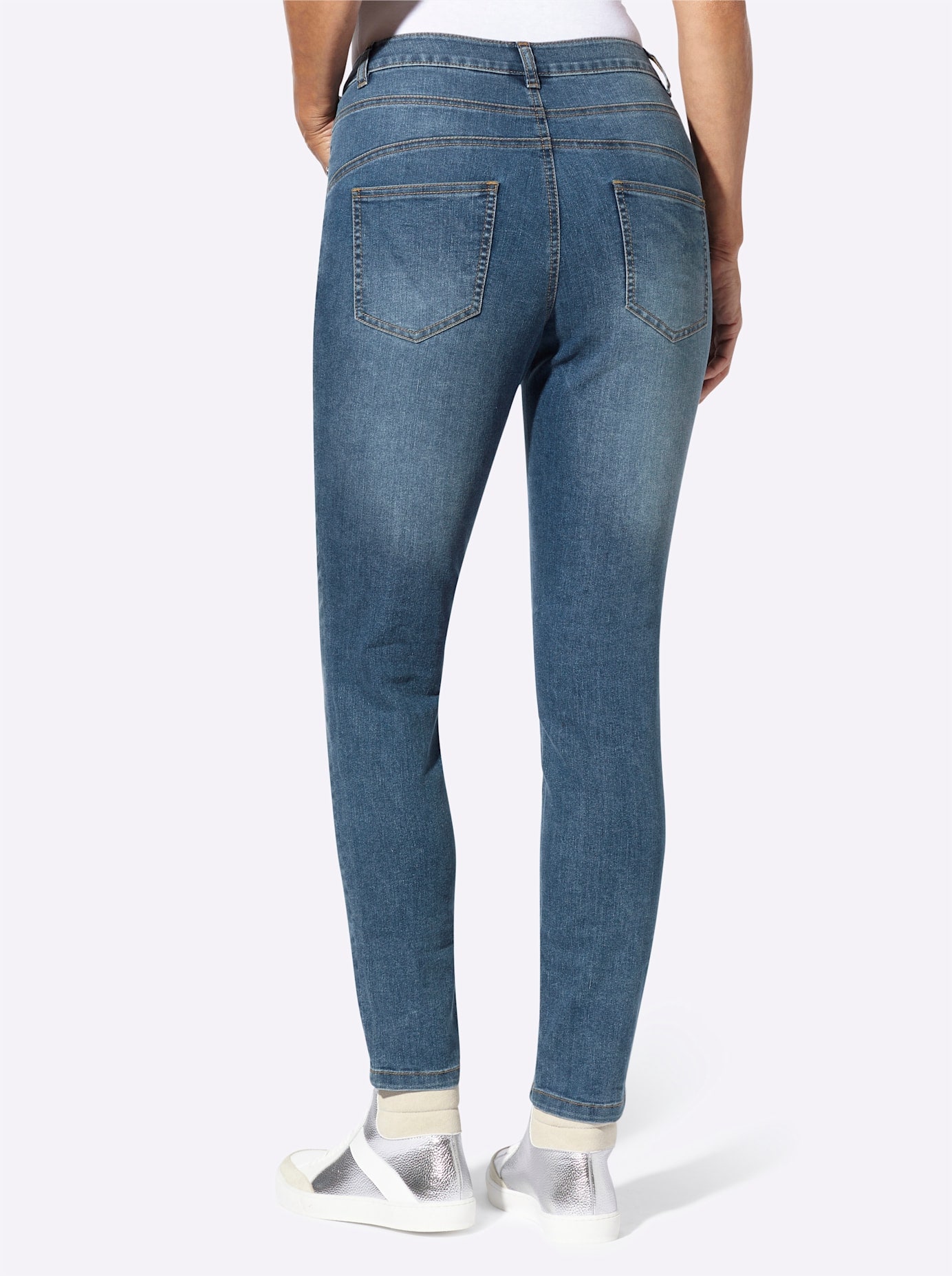 Inspirationen Jeans à 5 poches 1 pièces
