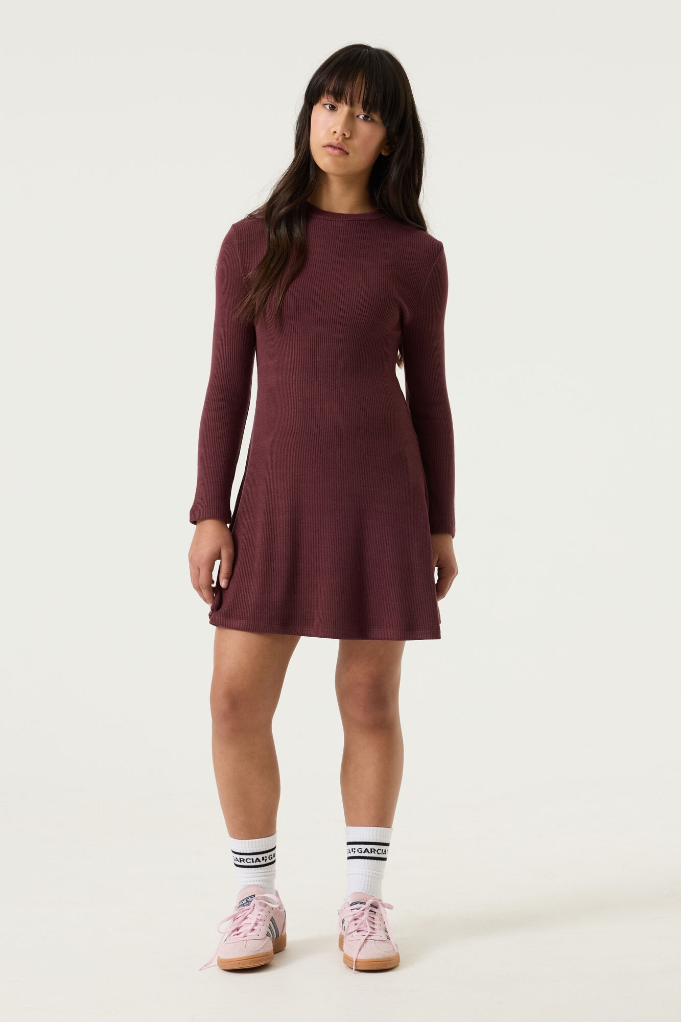 Garcia Strickkleid mit Schriftzug am Ärmel for GIRLS