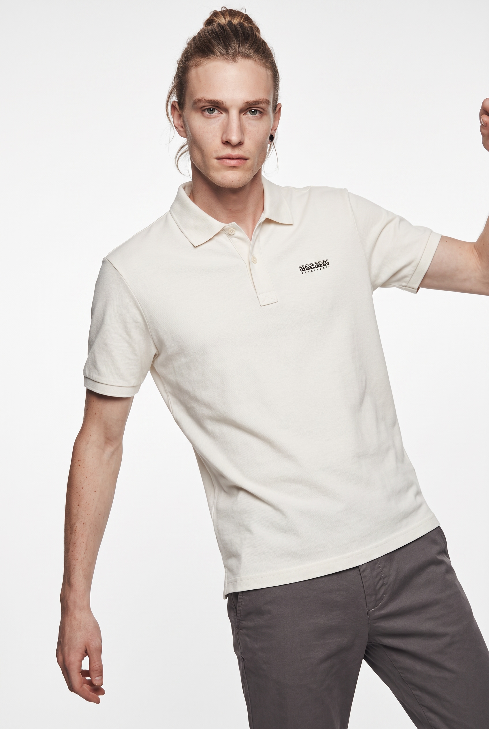 Image of Napapijri Poloshirt "E-SMALL BOX" Kurzarm-Design, mit Polokragen, aus Baumwolle