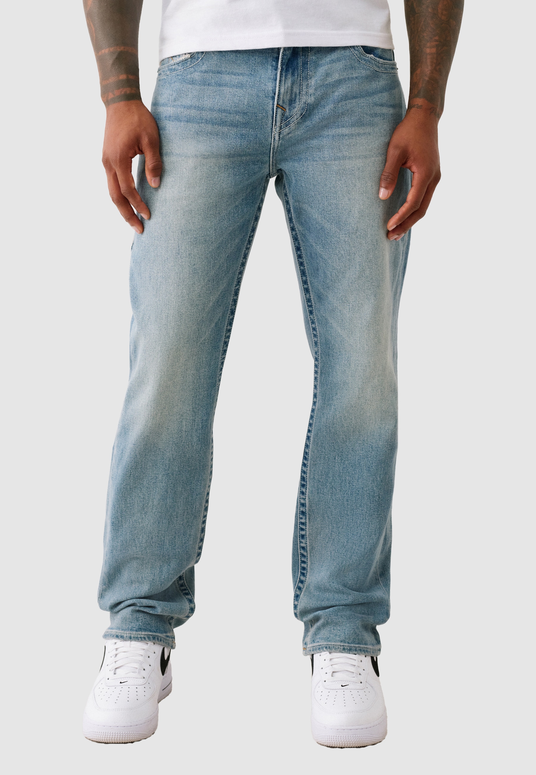 Image of True Religion Tapered-fit-Jeans "GENO SN NO FLAP 32 IN" Baumwollmischung, relaxed fit