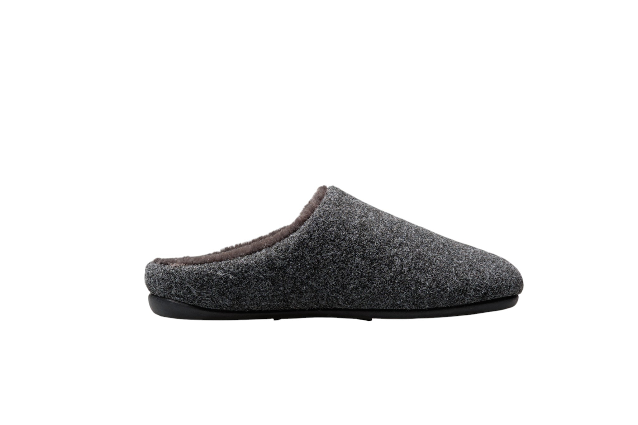 VERBENAS Chausson »EAGLE PICOS PET TONE«  Chaussure confortable, pantoufle d'intérieur, chaussure à enfiler avec label