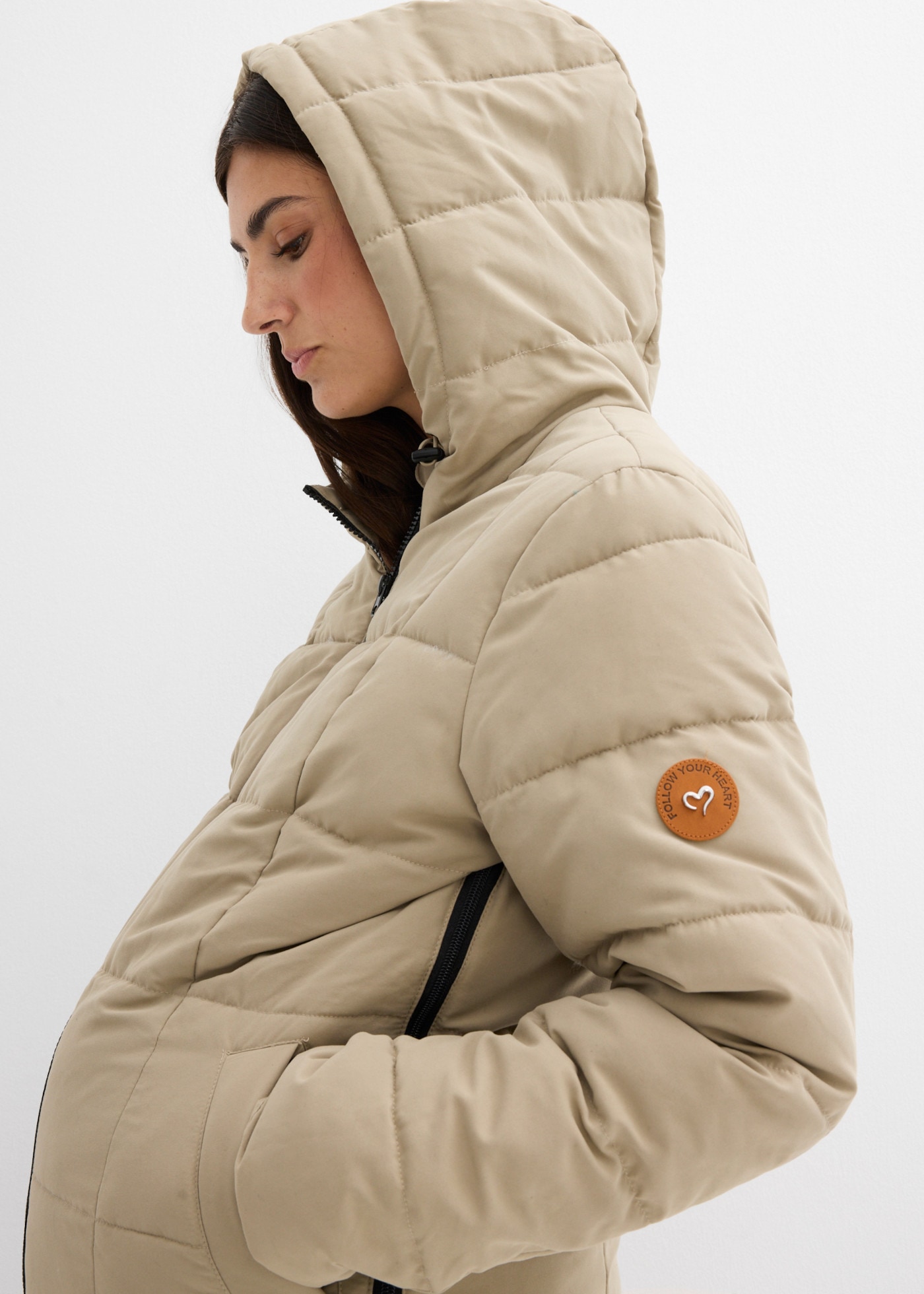 bonprix Umstandsmantel mit abnehmbarem Trageeinsatz mit Kapuze, Regular Fit