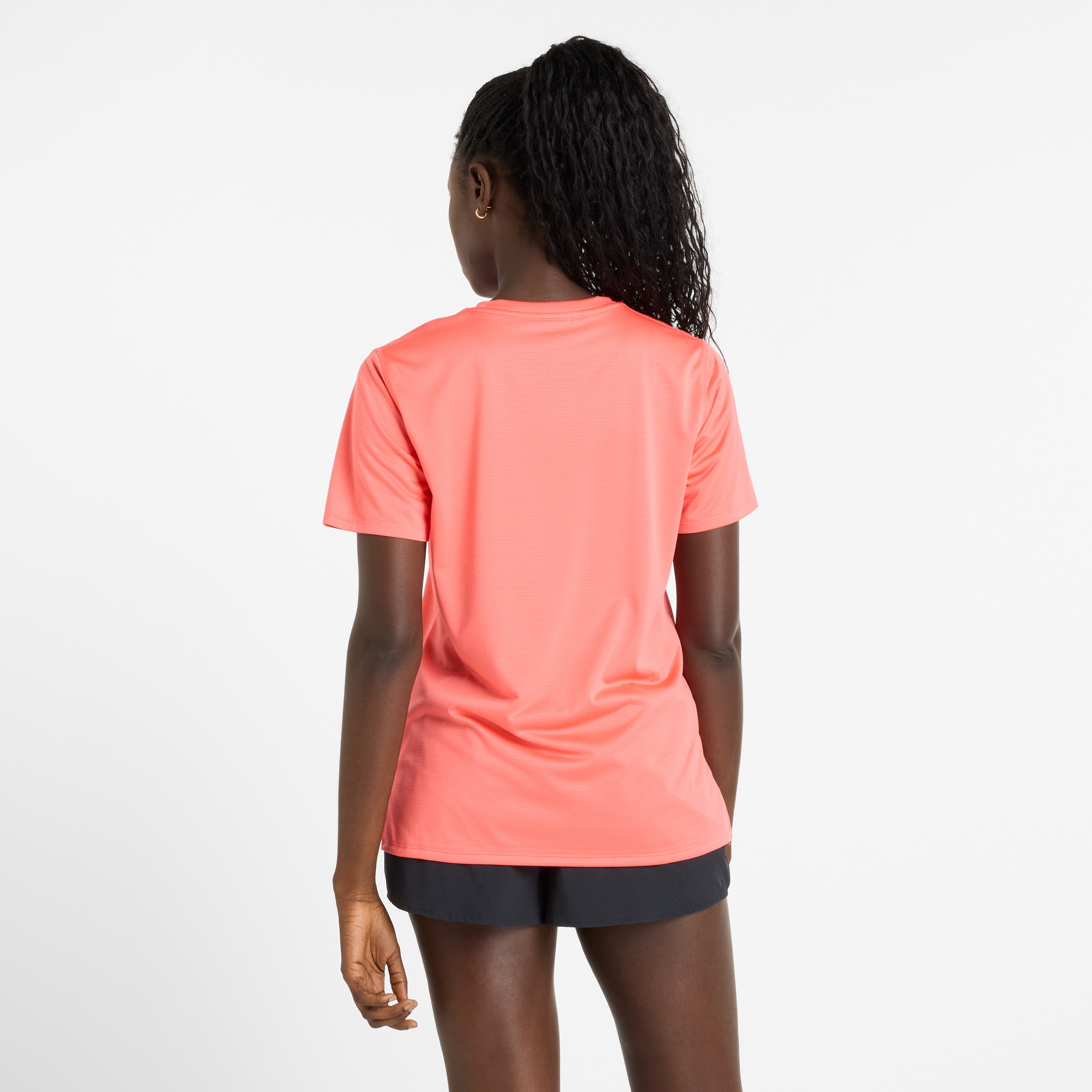 New Balance Laufshirt »Sport Essentials T-Shirt«, mit Markenlogo