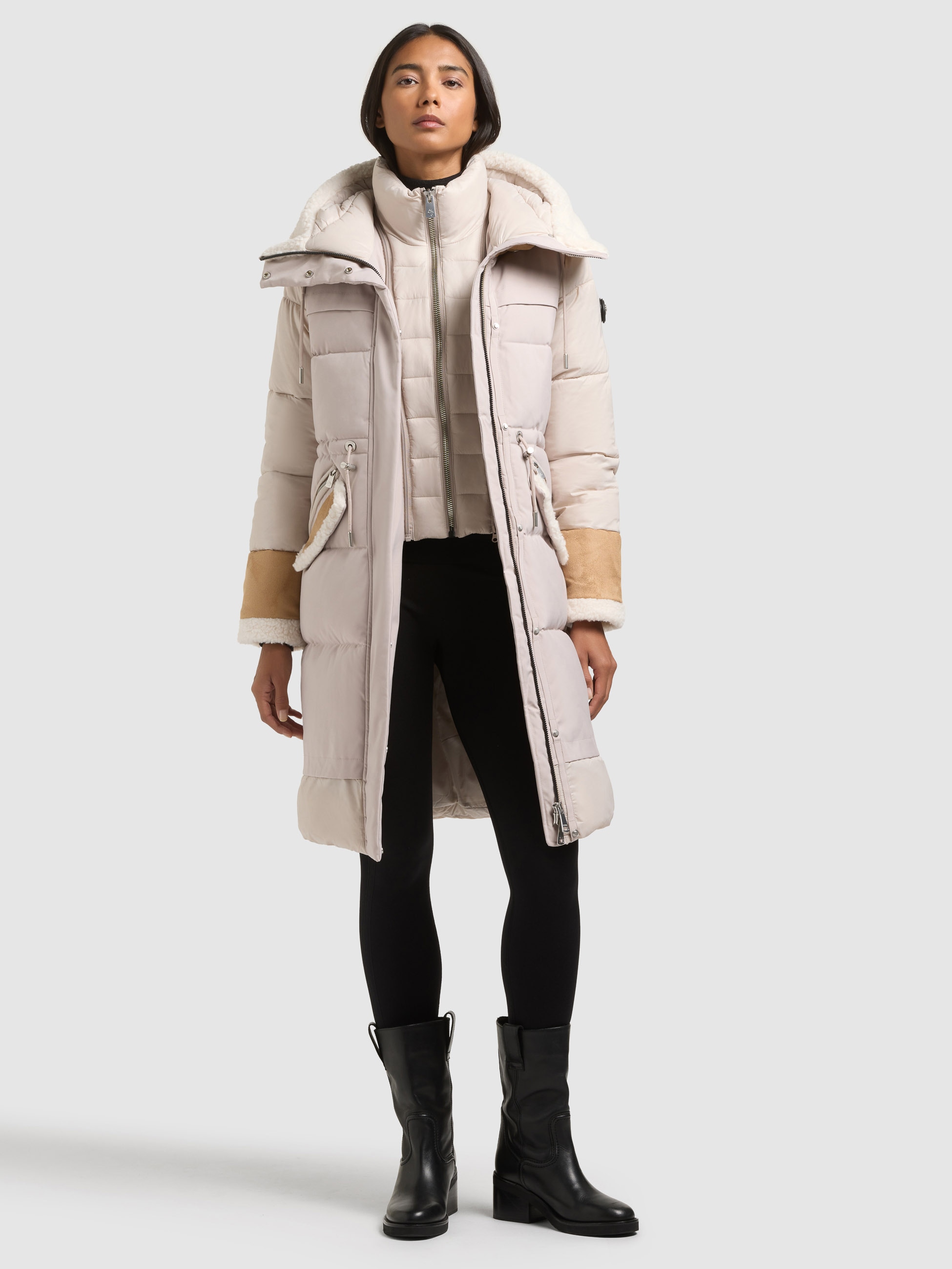 khujo Manteau matelassé »DAYANA« glatte Steppqualität mit Teddyfell und Wildlederimitat Details