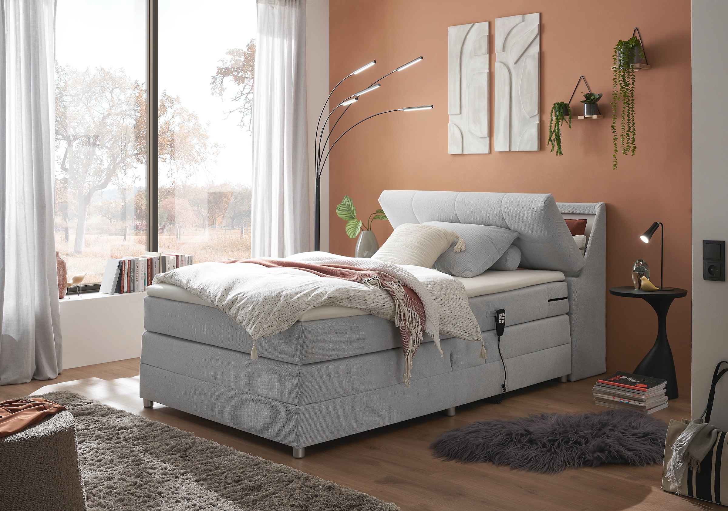 ED EXCITING DESIGN Lit boxspring »Toulouse« inkl. Motor, inkl. Stauraum im Kopfteil