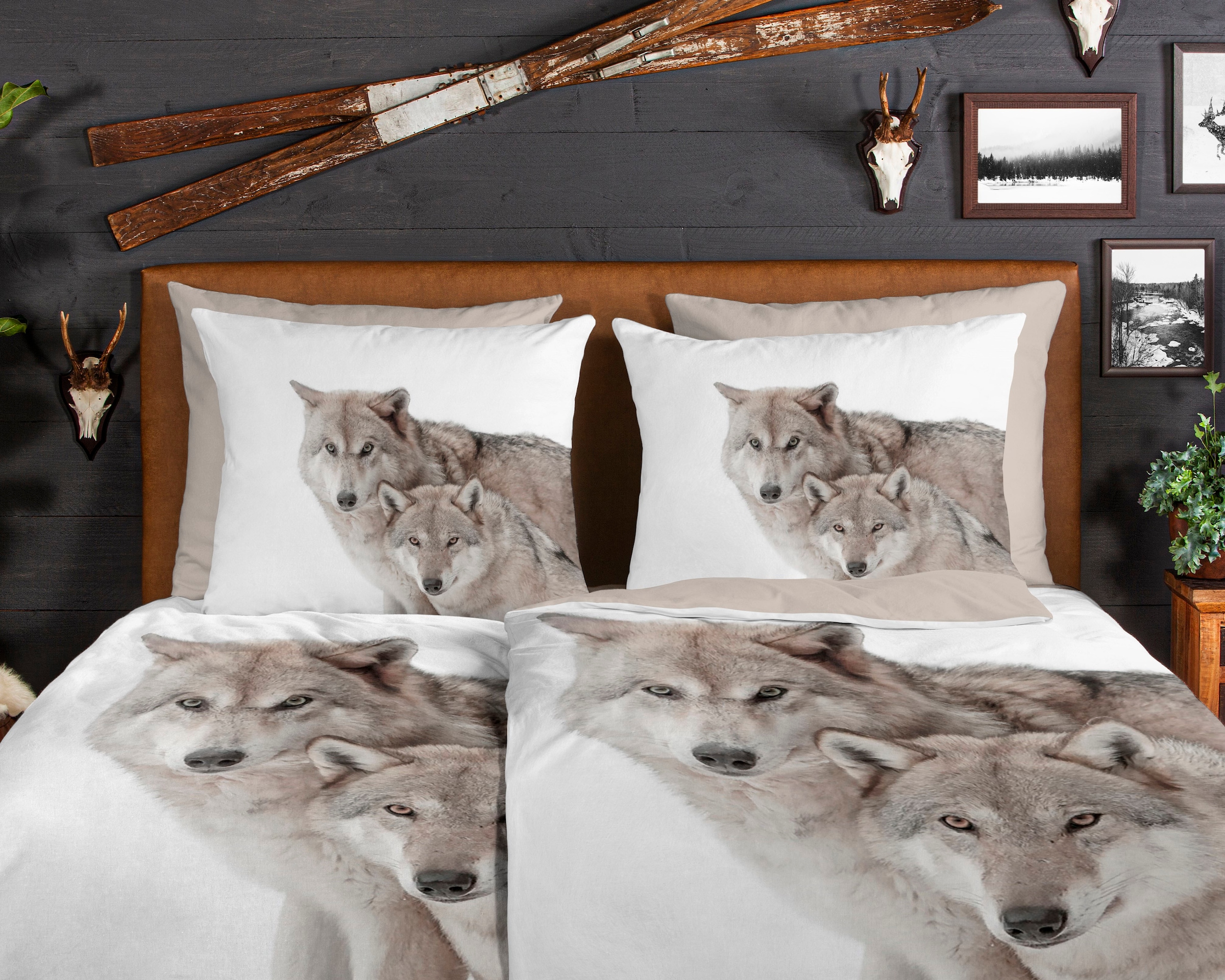 good morning Wendebettwäsche »Fera«, Biber, 135x200, Warm, Weich, Wendeoptik, Reissverschluss, Wolf, Sand