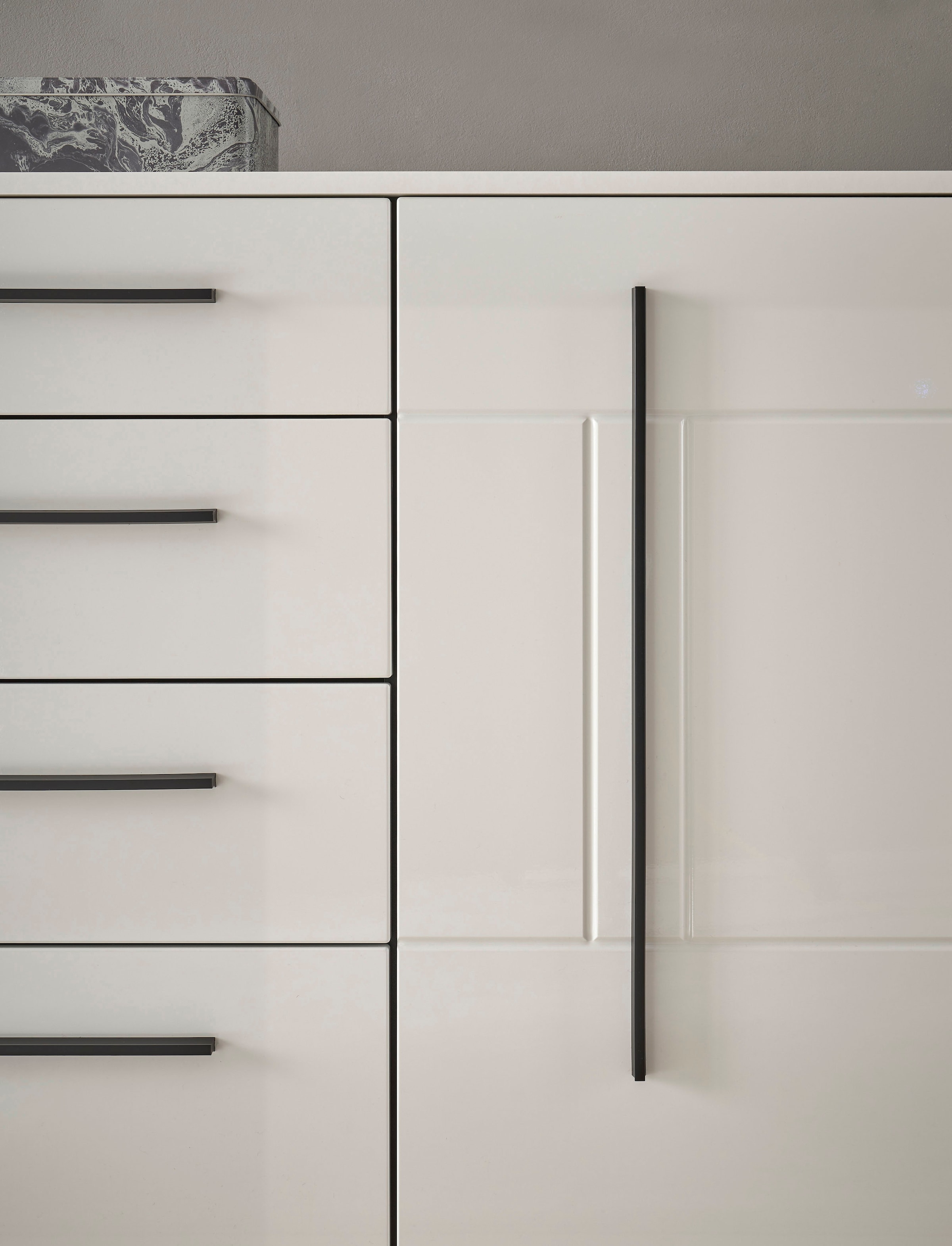 INOSIGN Wohnwand »Cantara, moderne Anbauwand, Wohnzimmer-Set, in Eiche Evoke oder Weiss«, (Set), enthält zwei Vitrinen und ein Sideboard