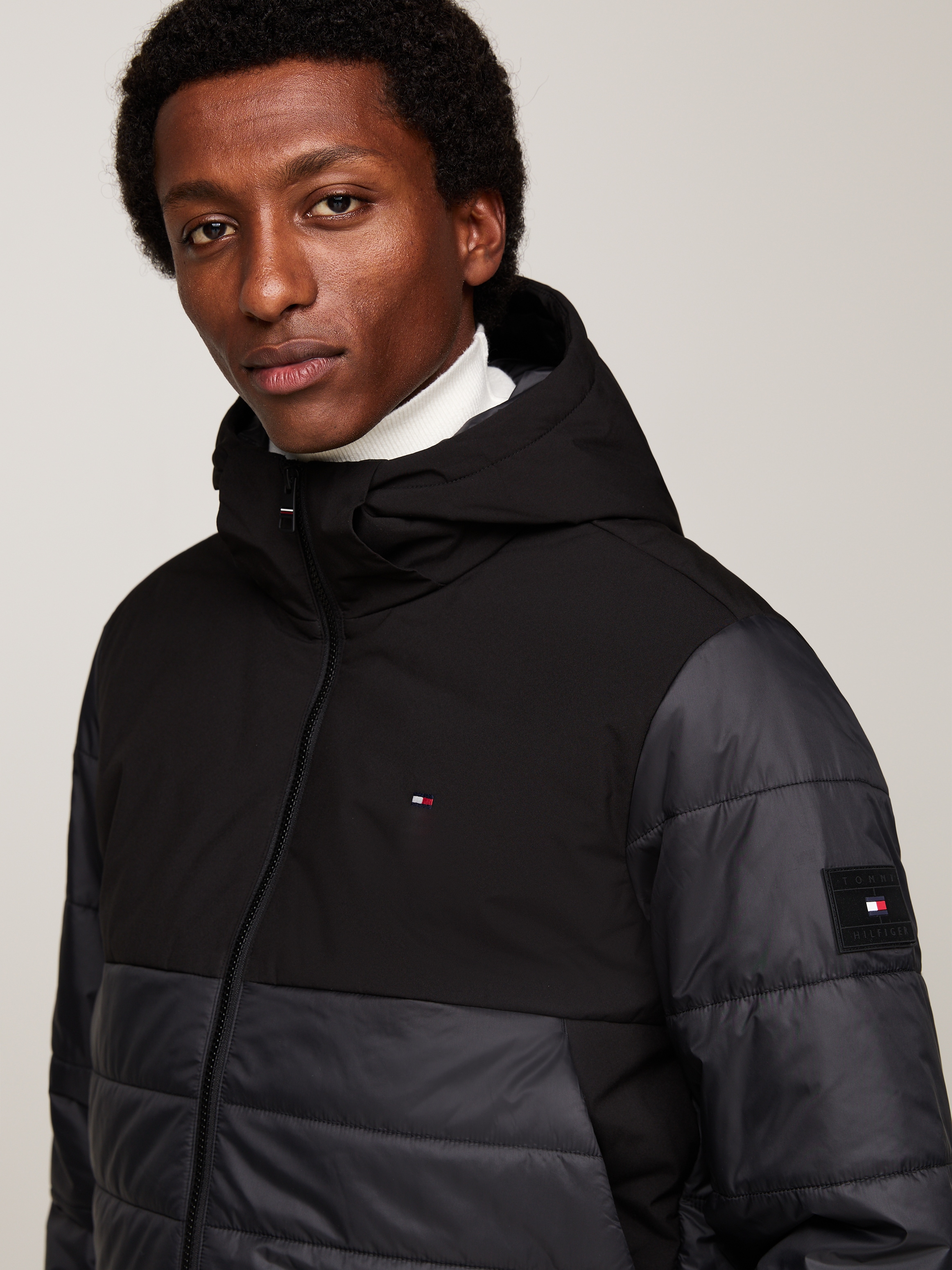 Tommy Hilfiger Steppjacke »CL MIXED MEDIA HOODED JACKET«, mit Kapuze