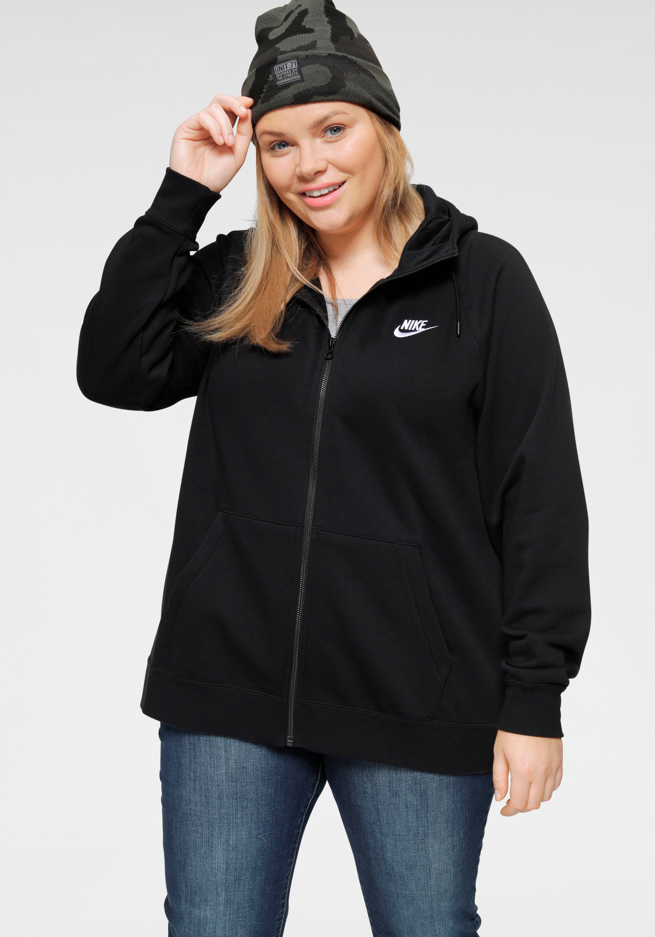 Image of Nike Sportswear Kapuzensweatjacke »W NSW ESSNTL HOODY FZ FLC PLUS SIZE« bei Ackermann Versand Schweiz