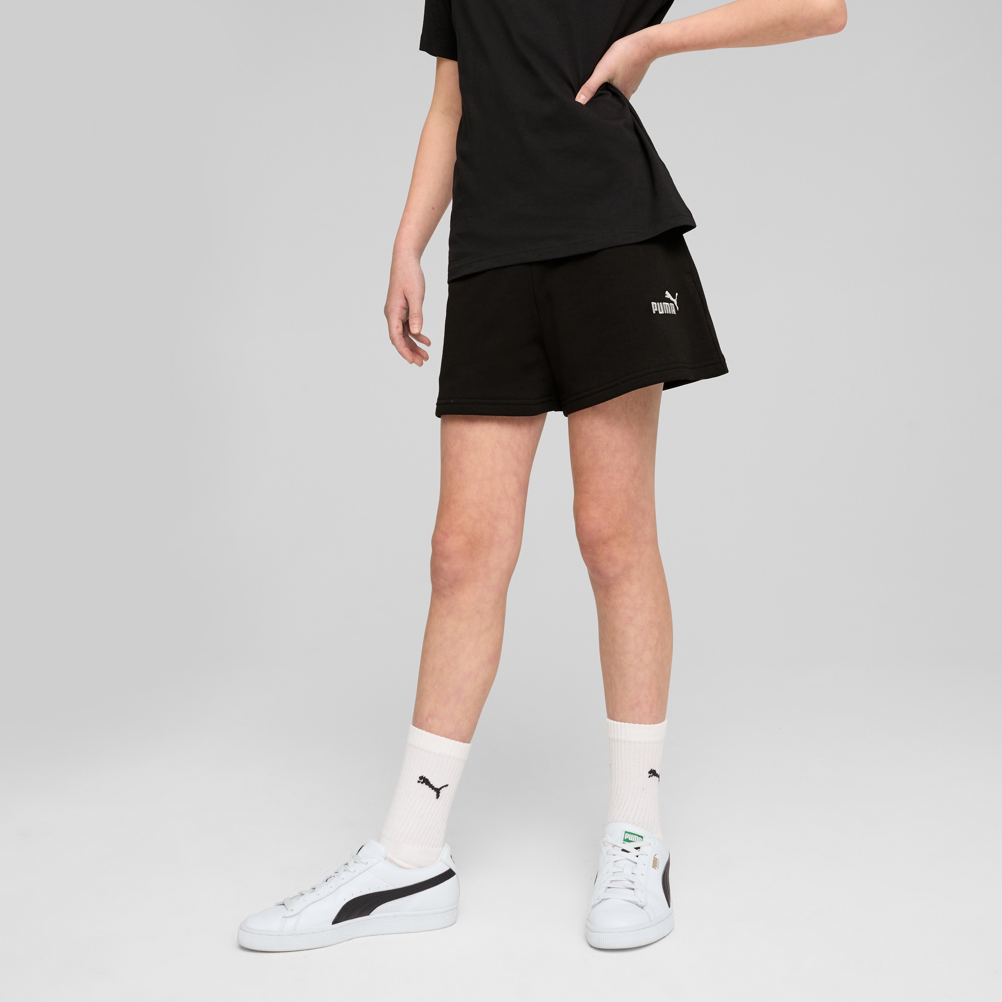 Image of PUMA Trainingsshorts "ESS SMALL NO 1 LOGO SHORTS TR G" Regular Fit, mit geripptem Bund, mit Seitenschlitzen