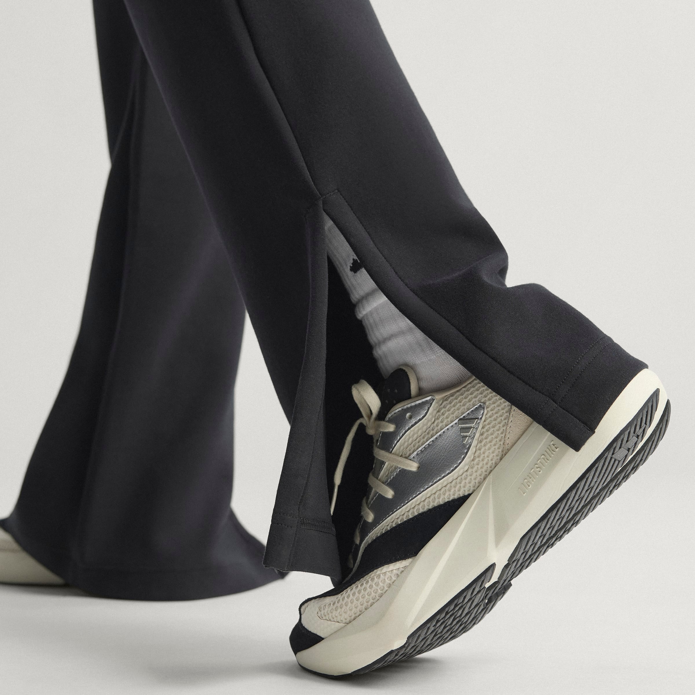 adidas Sportswear Pantalon de sport »W ALL SZN SL FP«  schlanke Passform, mittelhoher Bund, mit Gummizug
