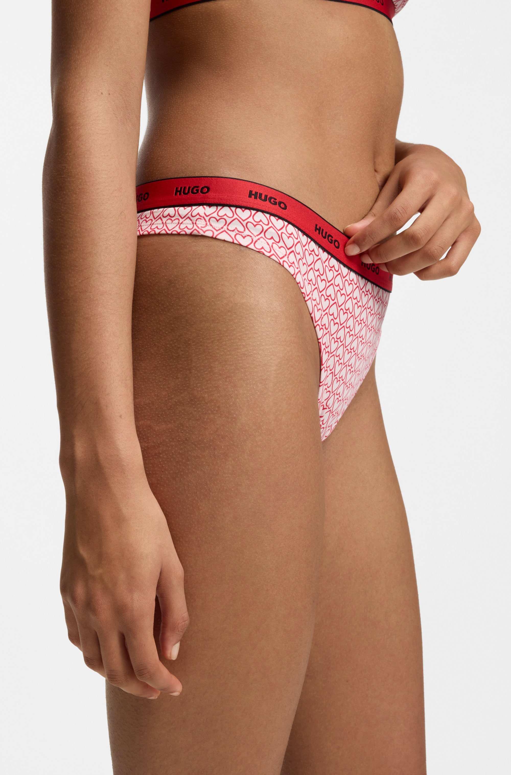 HUGO Underwear String »TRIPLET THONG DESIGN« 3 cuis wiederholendes Logo am Bund