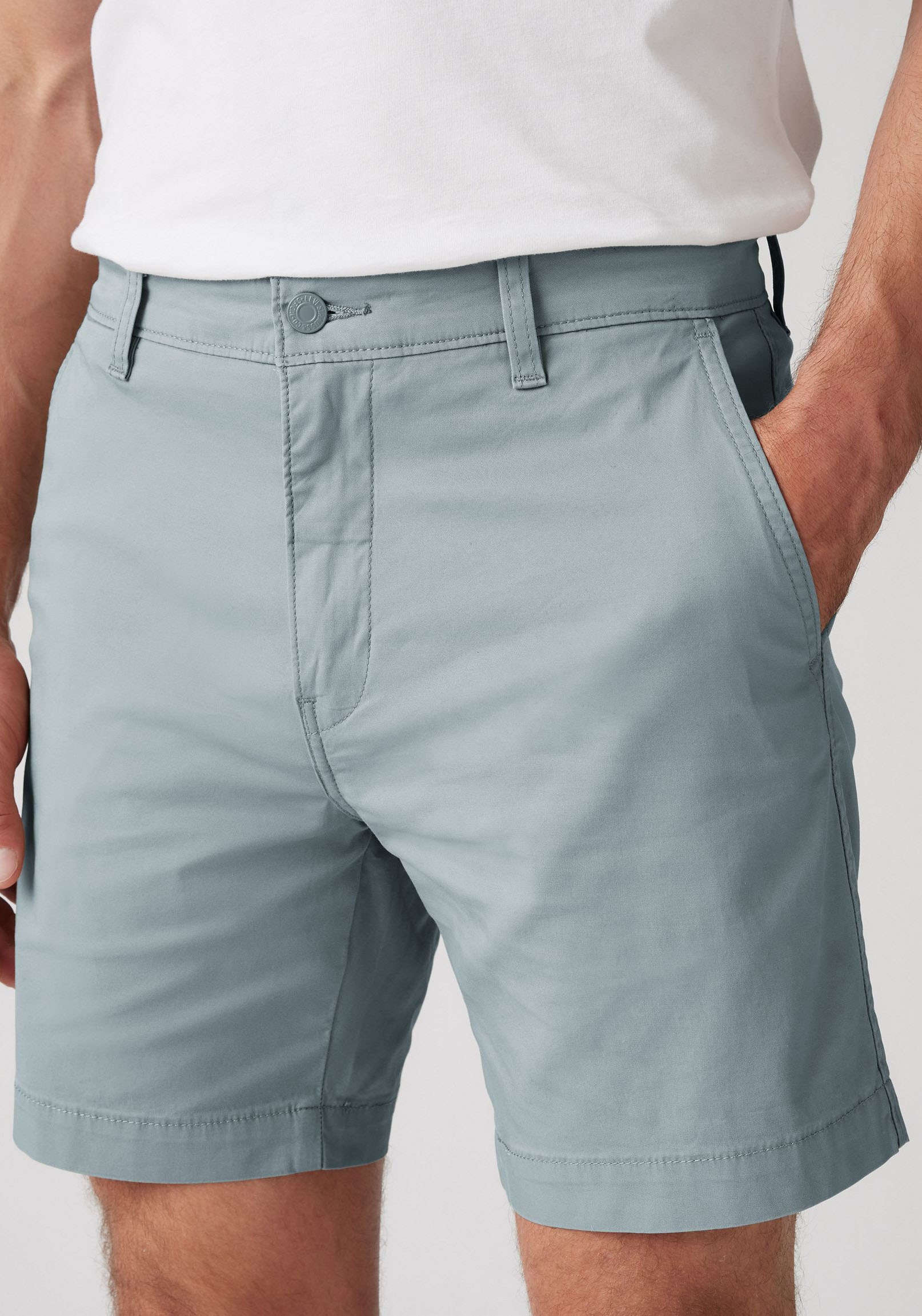 Levi's® Chinoshorts »XX CHINO SHORT II«, Sommerhose mit Logobadge