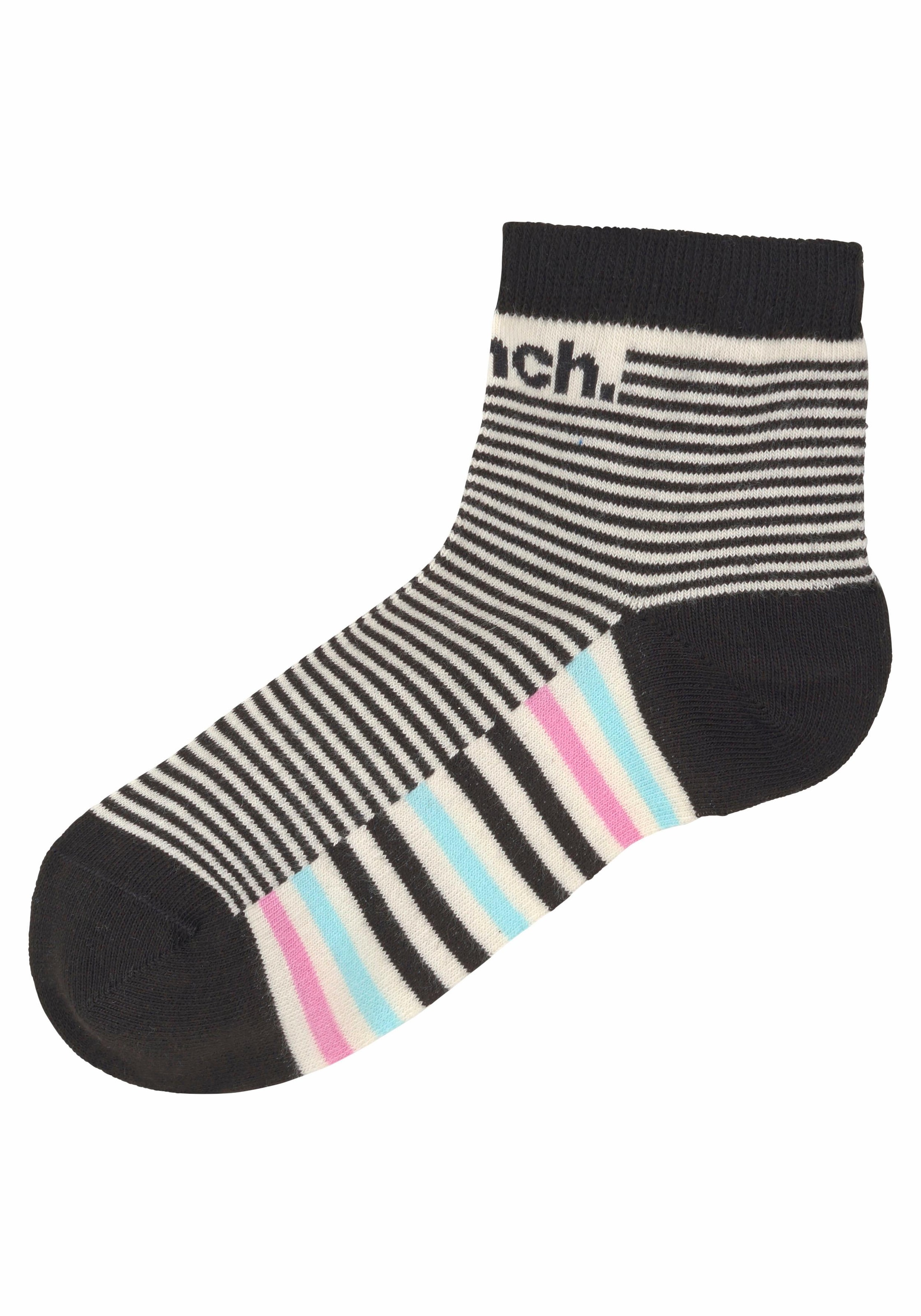 auf Streifendesign 5 Paar), Kurzsocken, Bench. versandkostenfrei (Set, im