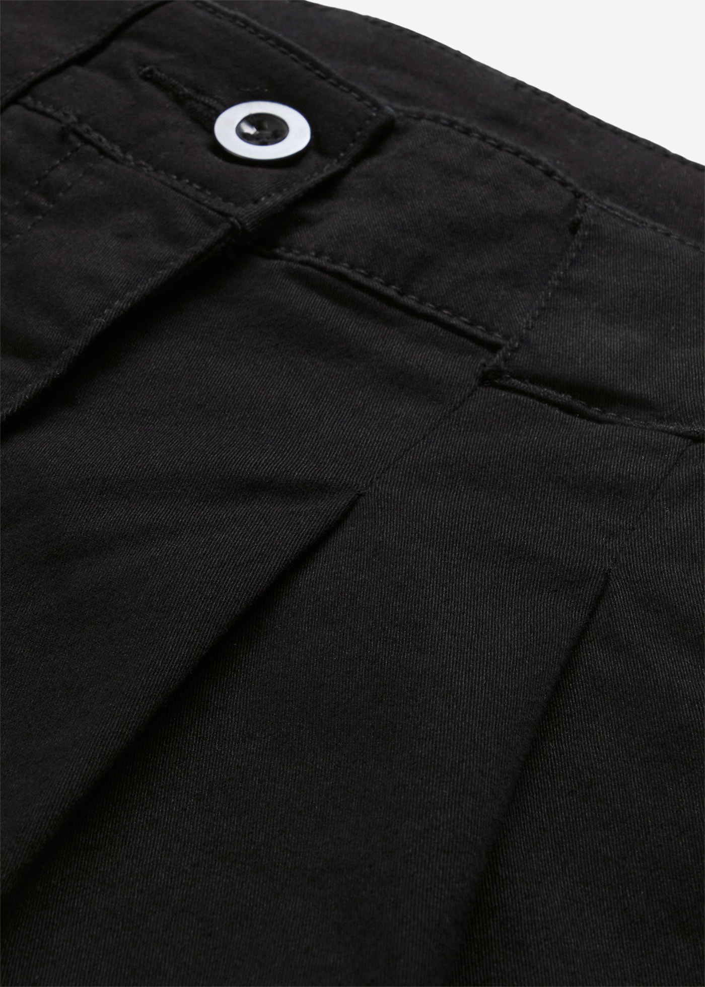 bonprix Chinos  schmale Form, mit Bundfalten und praktischen Taschen
