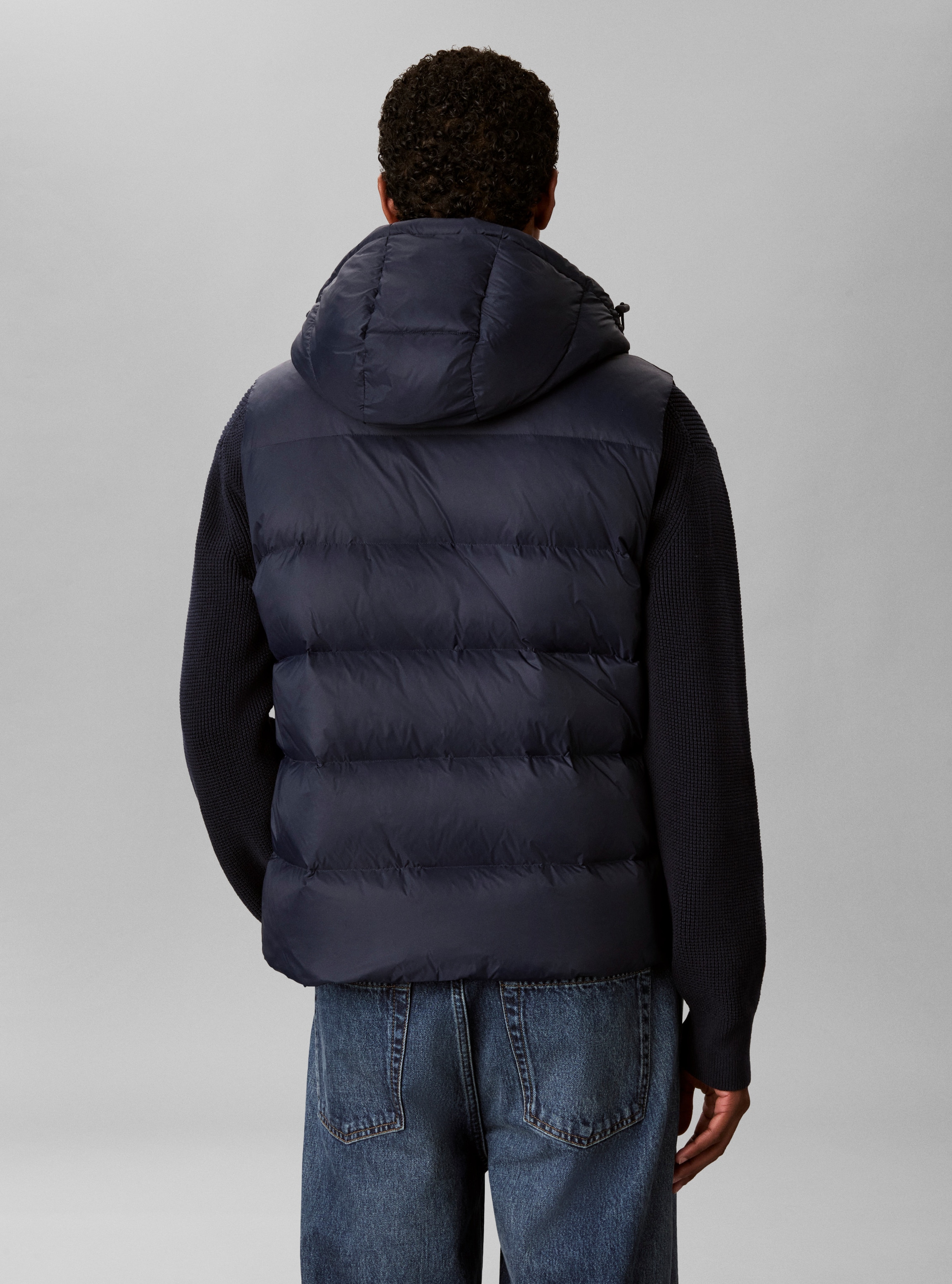 Calvin Klein Steppweste »NYLON ZIP OFF HOOD« Regular fit mit abnehmbarer Kapuze