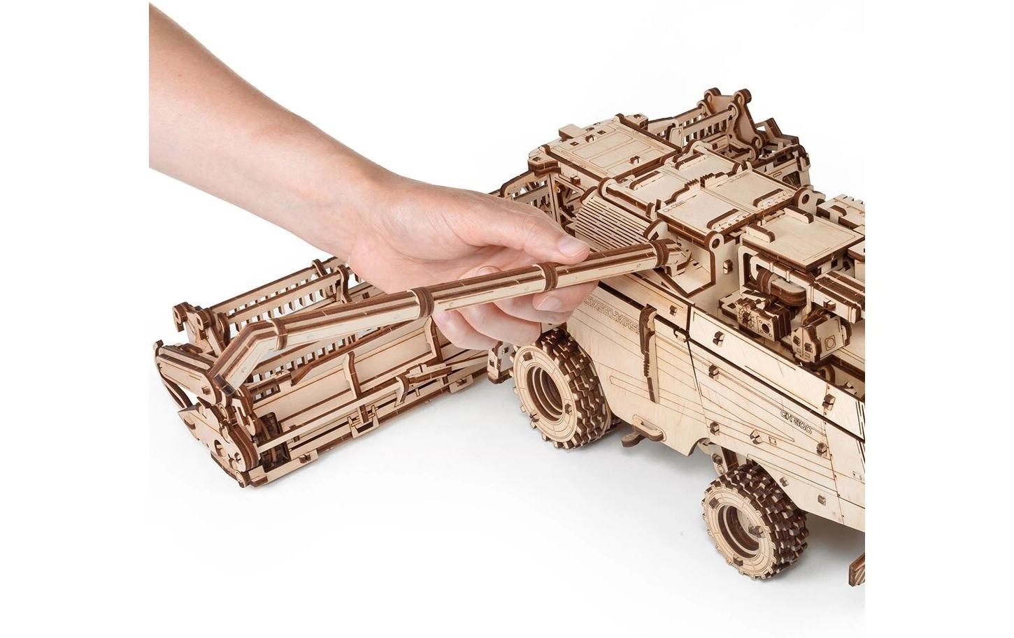   Modellbausatz »Eco-Wood-Art Mähdrescher GH800« 864 Stk. tlg.