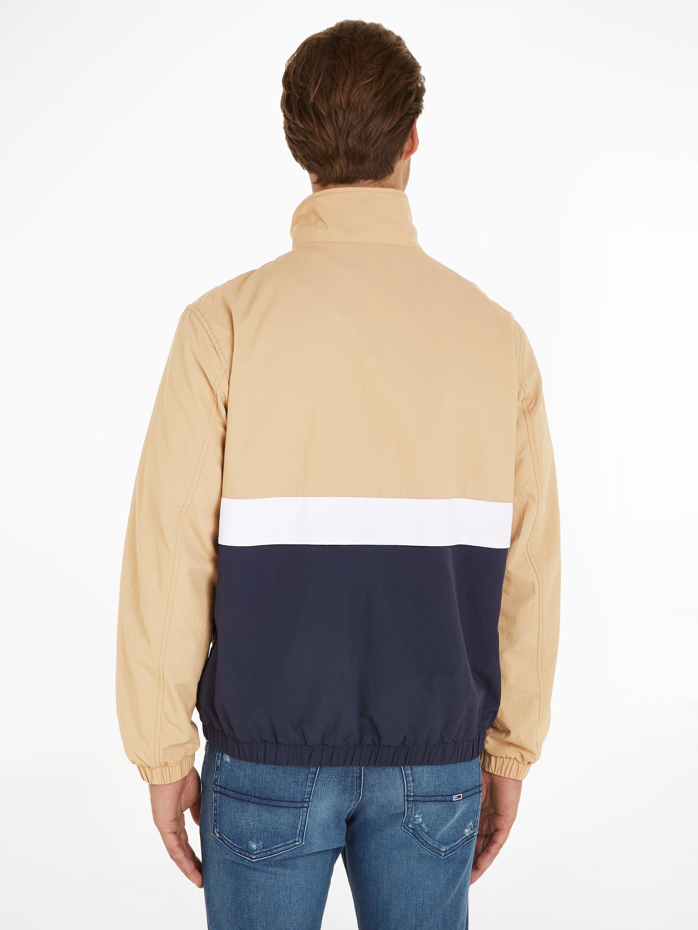 Tommy Jeans Anorak »TJM ESSENTIAL COLORBLOCK JACKET«, mit hohem Stehkragen