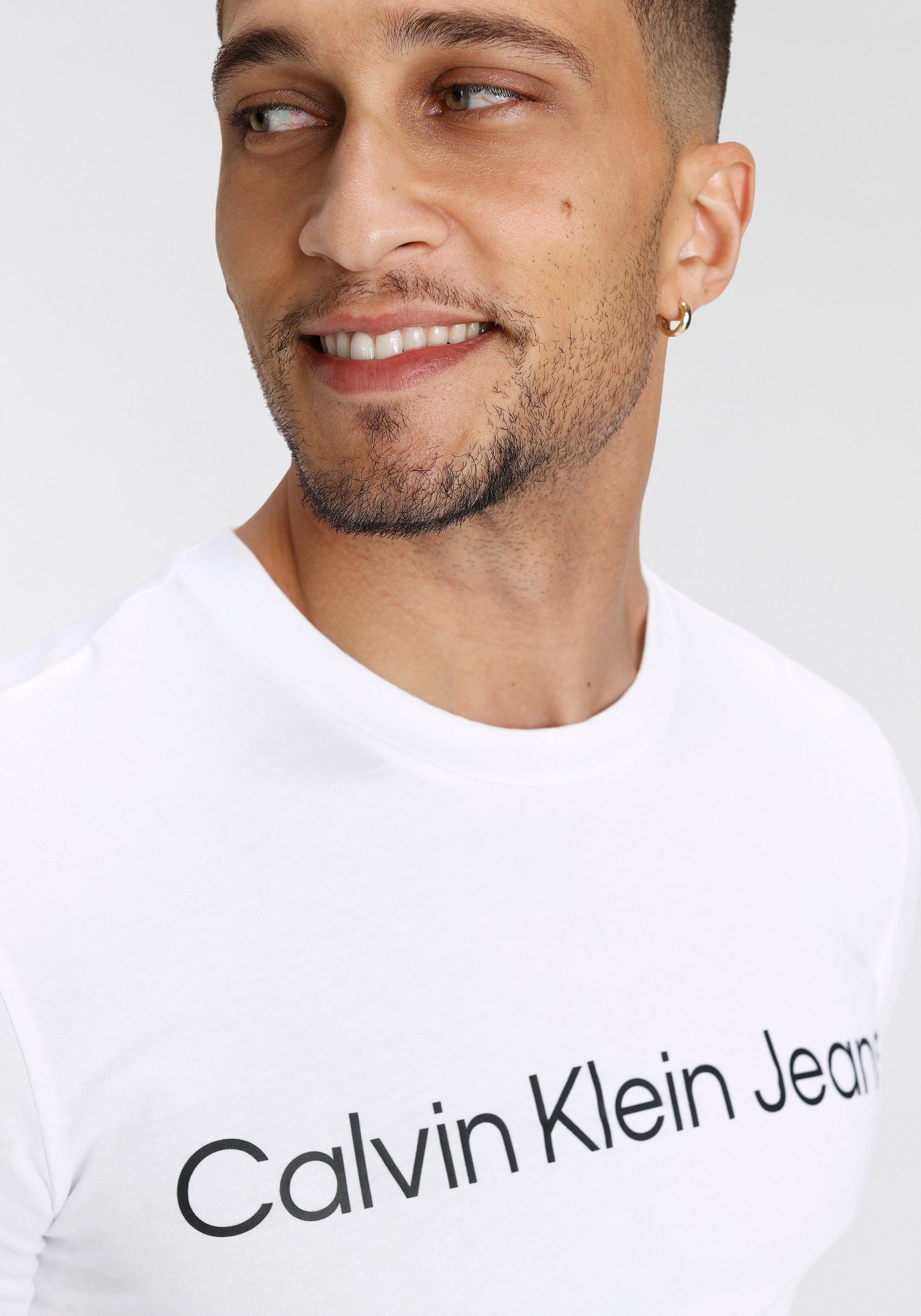 Calvin Klein Jeans T-shirt »CORE INSTITUTIONAL LOGO SLIM TEE« mit logo-Schriftzug