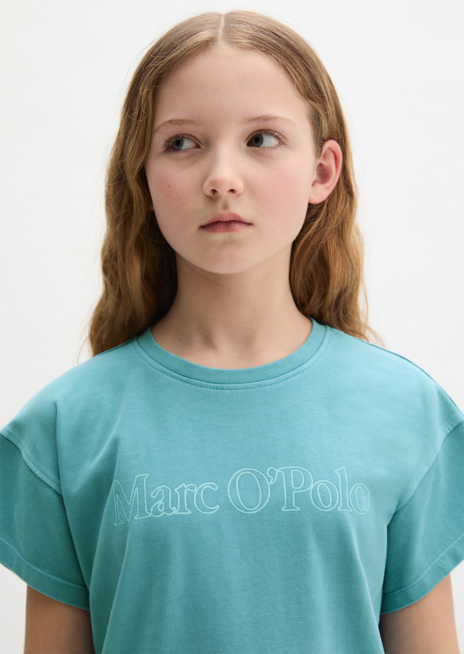 Marc O'Polo Junior Robe en jersey für Mädchen, gerade geschnitten, mit coolem Brustprint