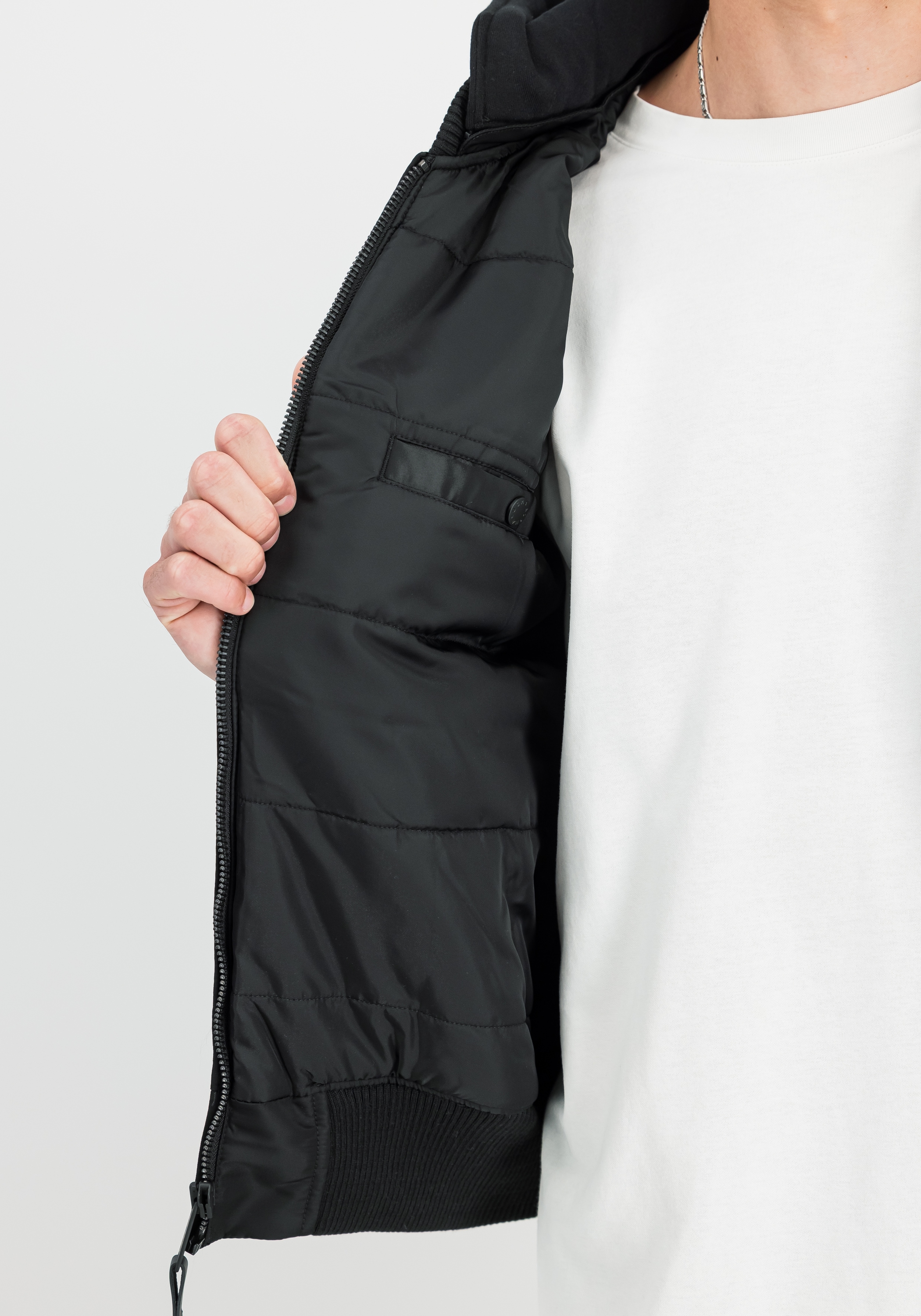 Alpha Industries Bomberjacke »MA-1 Zip Hood Backprint«