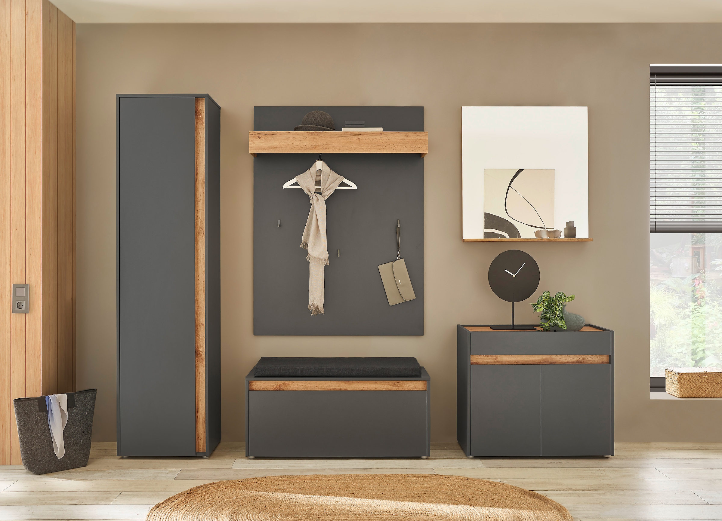 INOSIGN Garderoben-Set »GIRON/ CiTY, Garderobe in Wotan Eiche, moderner Garderobenschrank«, (Komplett-Set, 5 St.), enthält Schrank, Kommode, Spiegel, Paneel & Schuhbank +Sitzkissen
