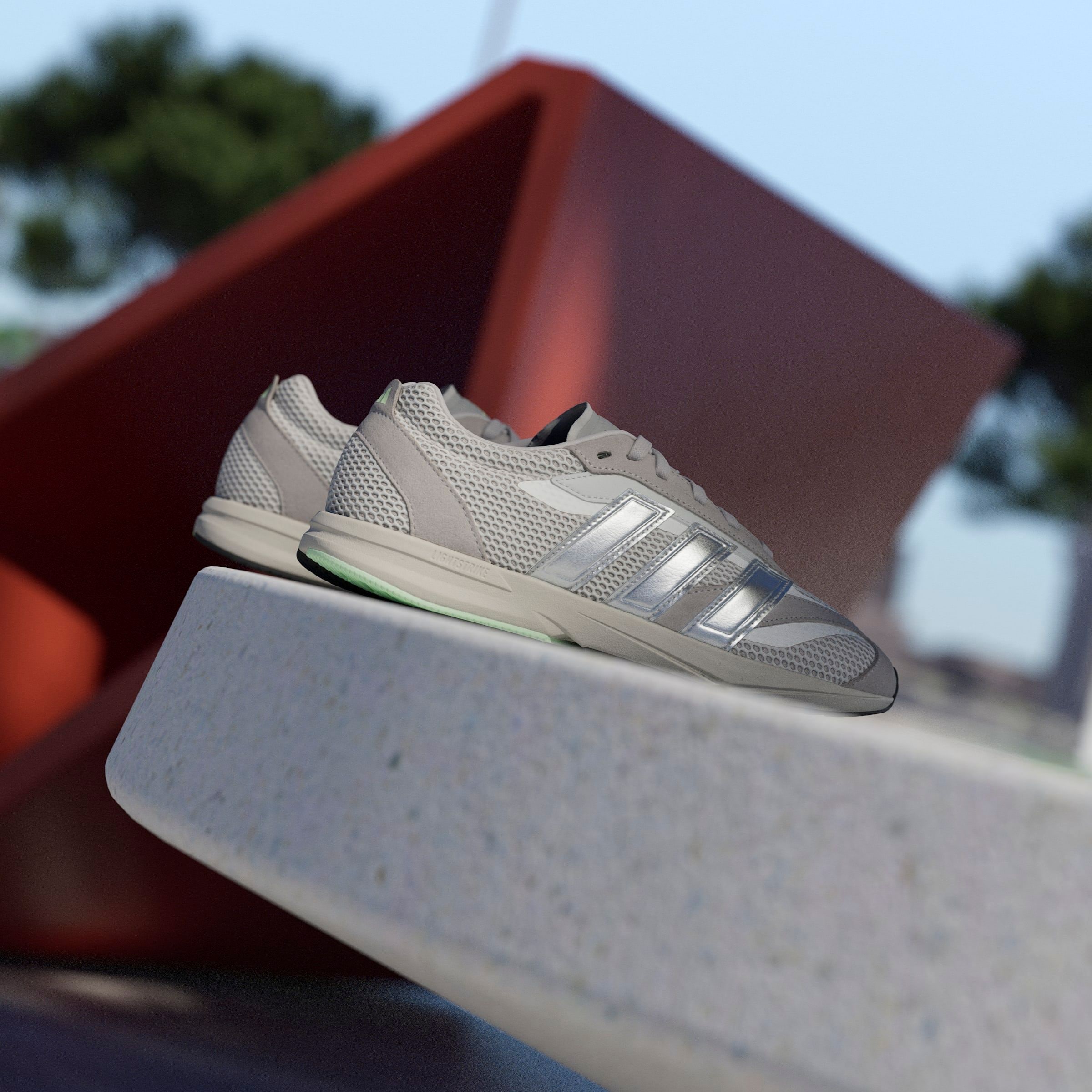 adidas Sportswear Sneaker »LIGHTBLAZE LP E«