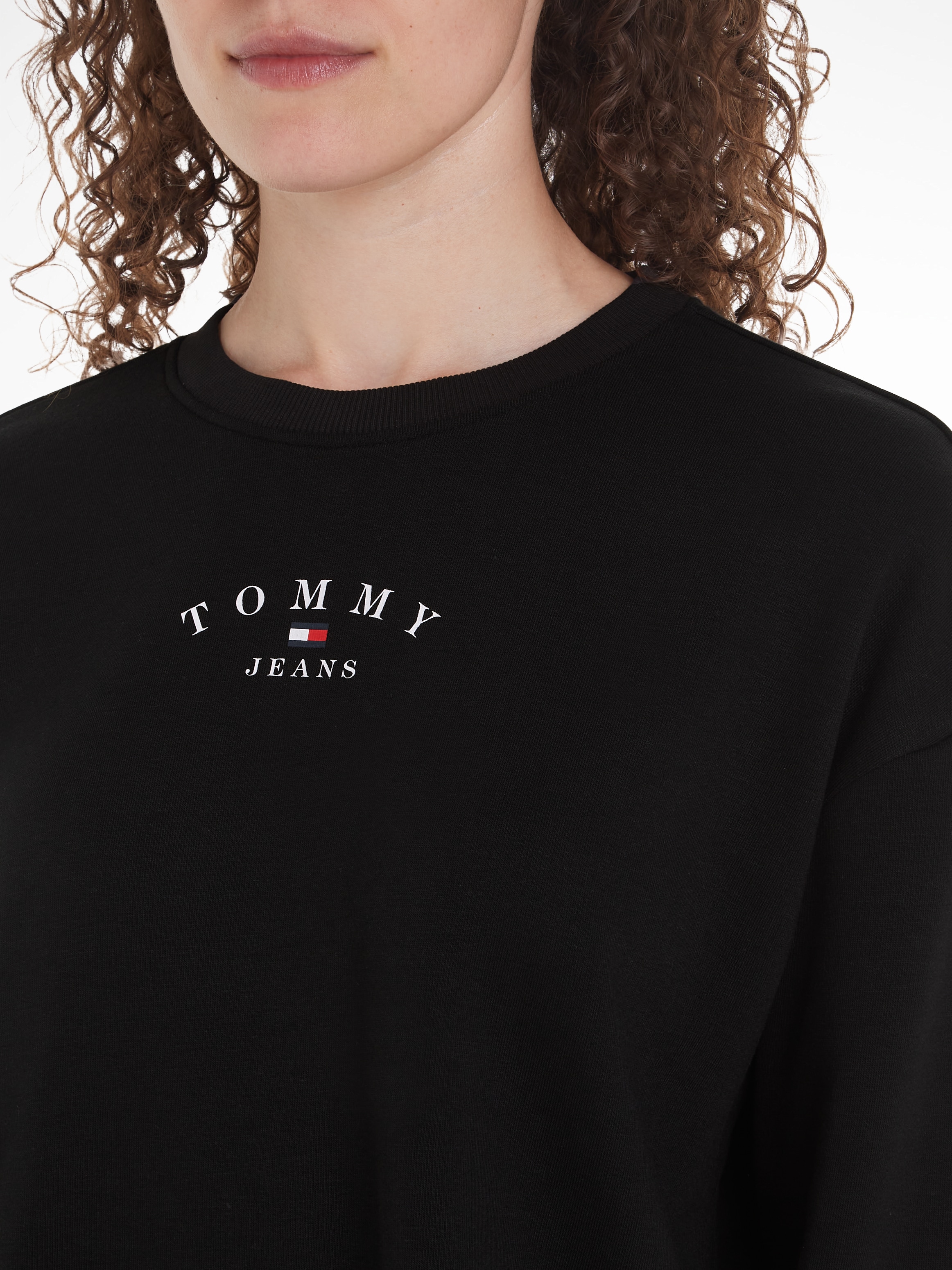 Tommy Jeans Sweatshirt »TJW ESSENTIAL LOGO 2 CREW«, mit Tommy Jeans Flagge