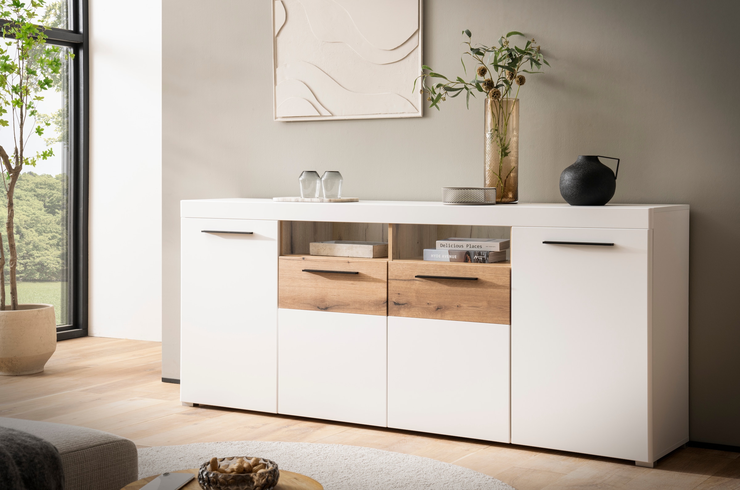 INOSIGN Sideboard »Salerno, moderner Schrank, Highboard in Weiss mit Eiche Evoke Dekor«, Metallgriffe, ausreichend Stauraum, vielseitig einsetzbar, 205cm breit