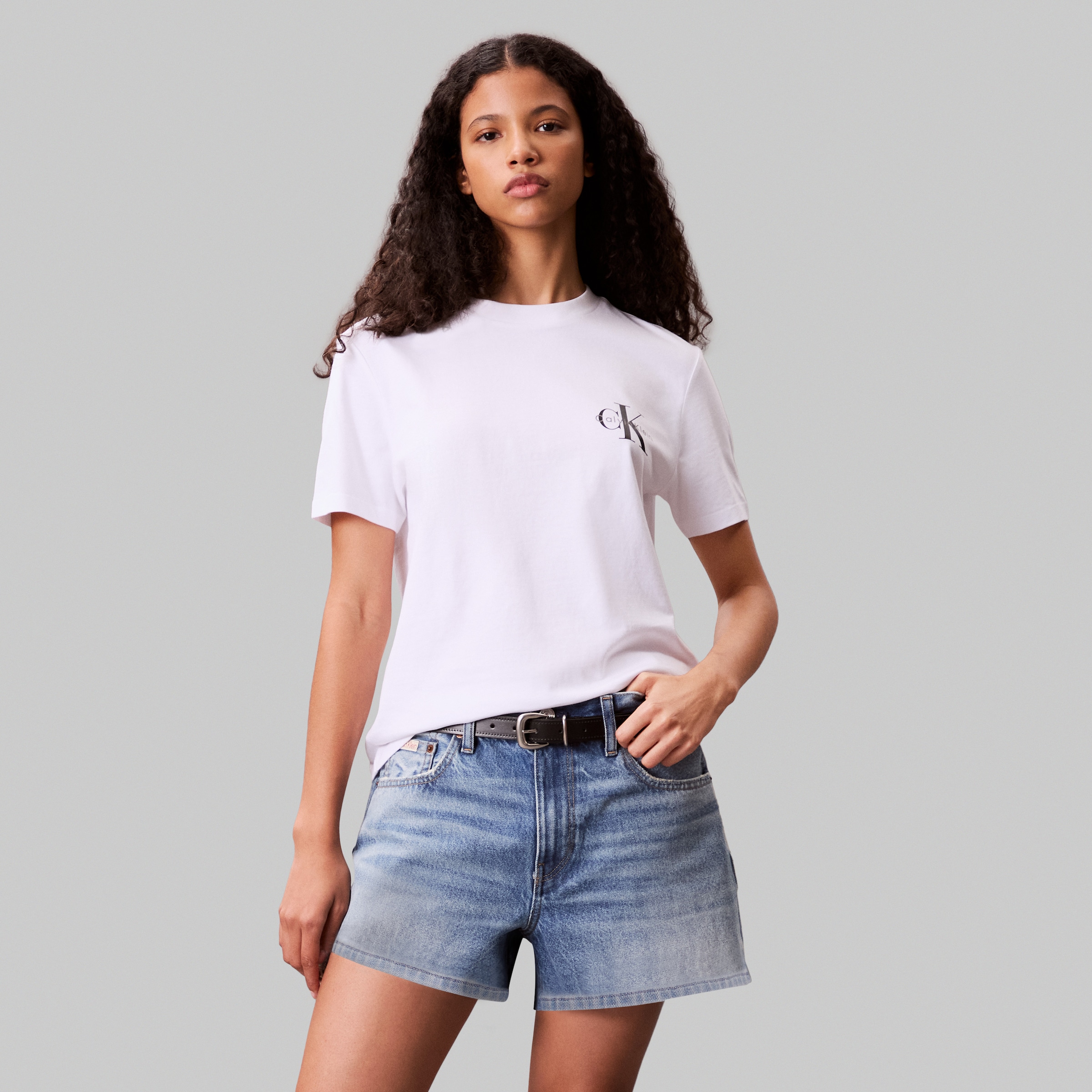 Calvin Klein Jeans T-shirt »A- Logo CN 2 Pack Tee« Packung, 2er-Pack, 2 cuis Mit Rundhalsausschnitt