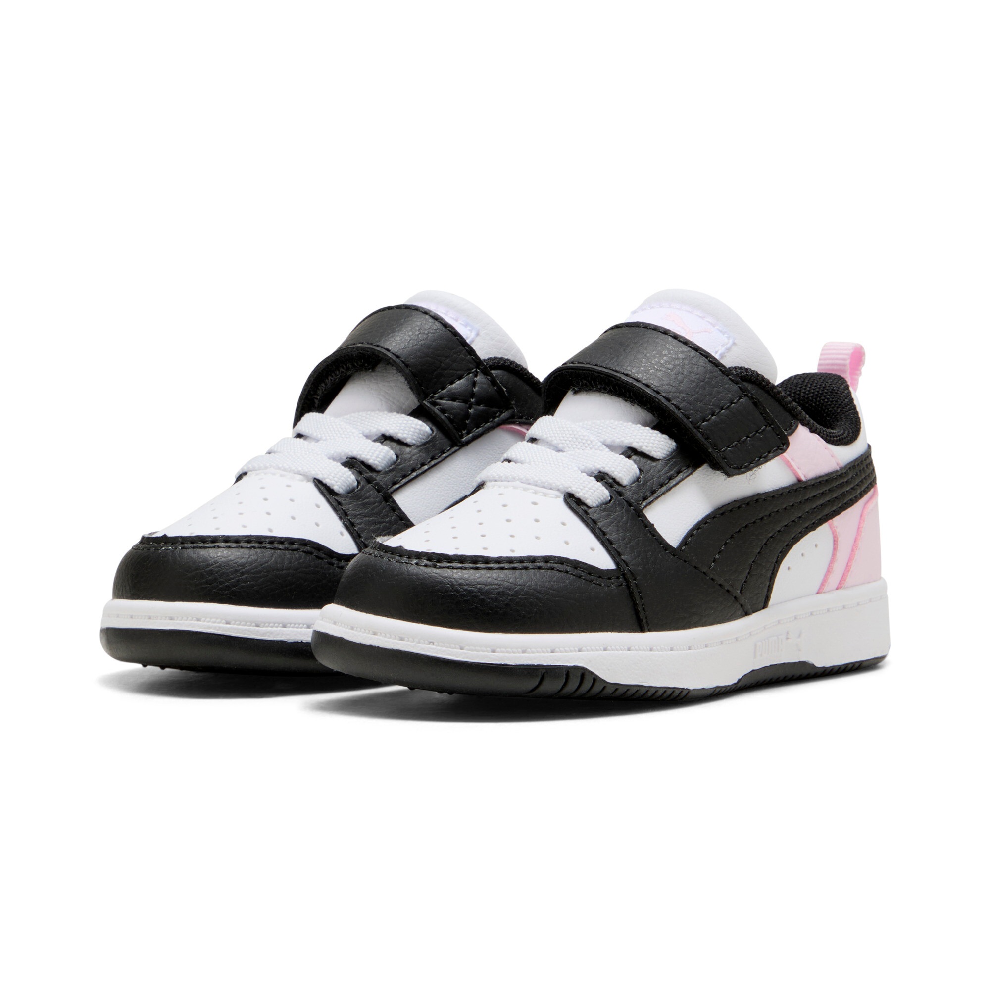 Image of PUMA Sneaker "REBOUND V6 LO AC+ INF" mit Klettverschluss, weiche Einlegesohle, profilierte Gummilaufsohle