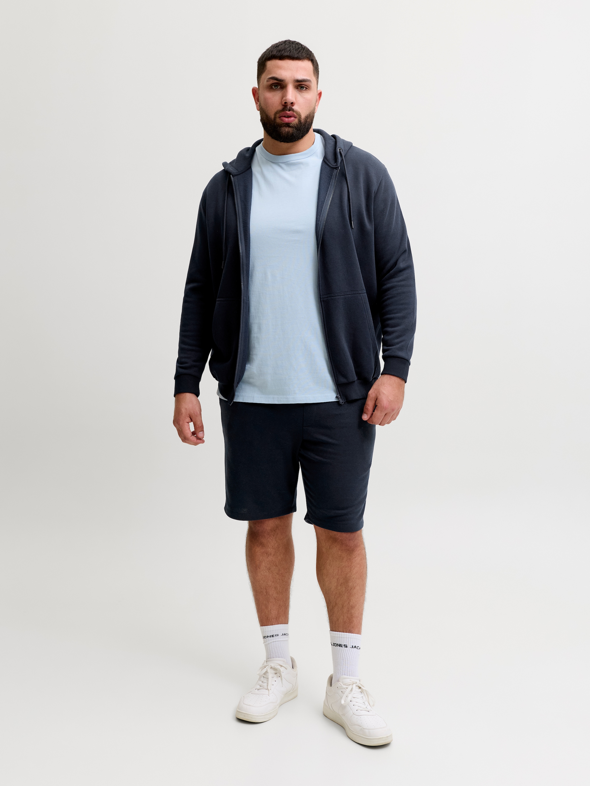 Jack & Jones PlusSize Sweatshorts »JPSTGORDON BRADLEY SWEAT SHORTS MI PLS«  mélange de matériaux, coupe normale