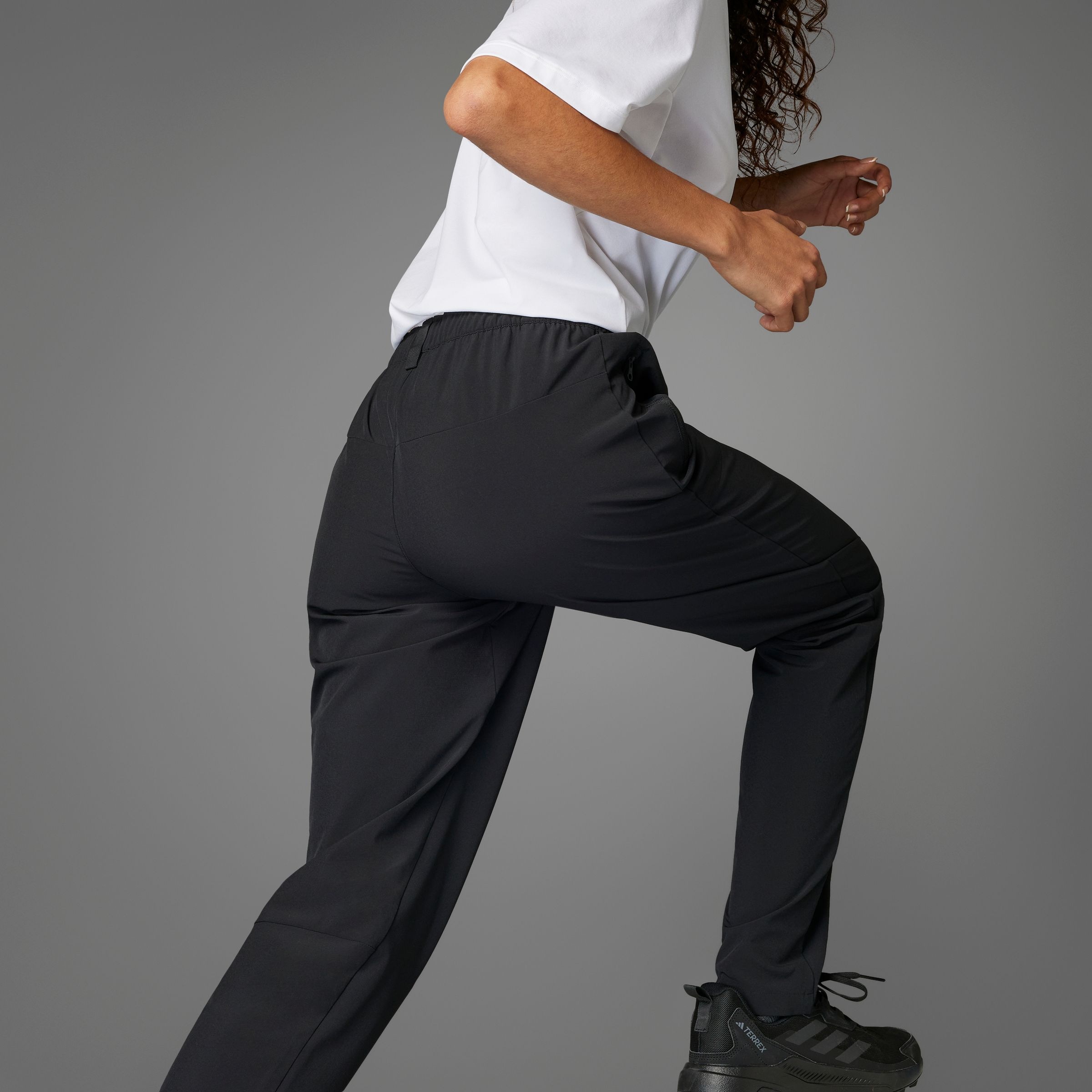 adidas TERREX Outdoorhose »W MT ESS PANTS«, (1 tlg.)
