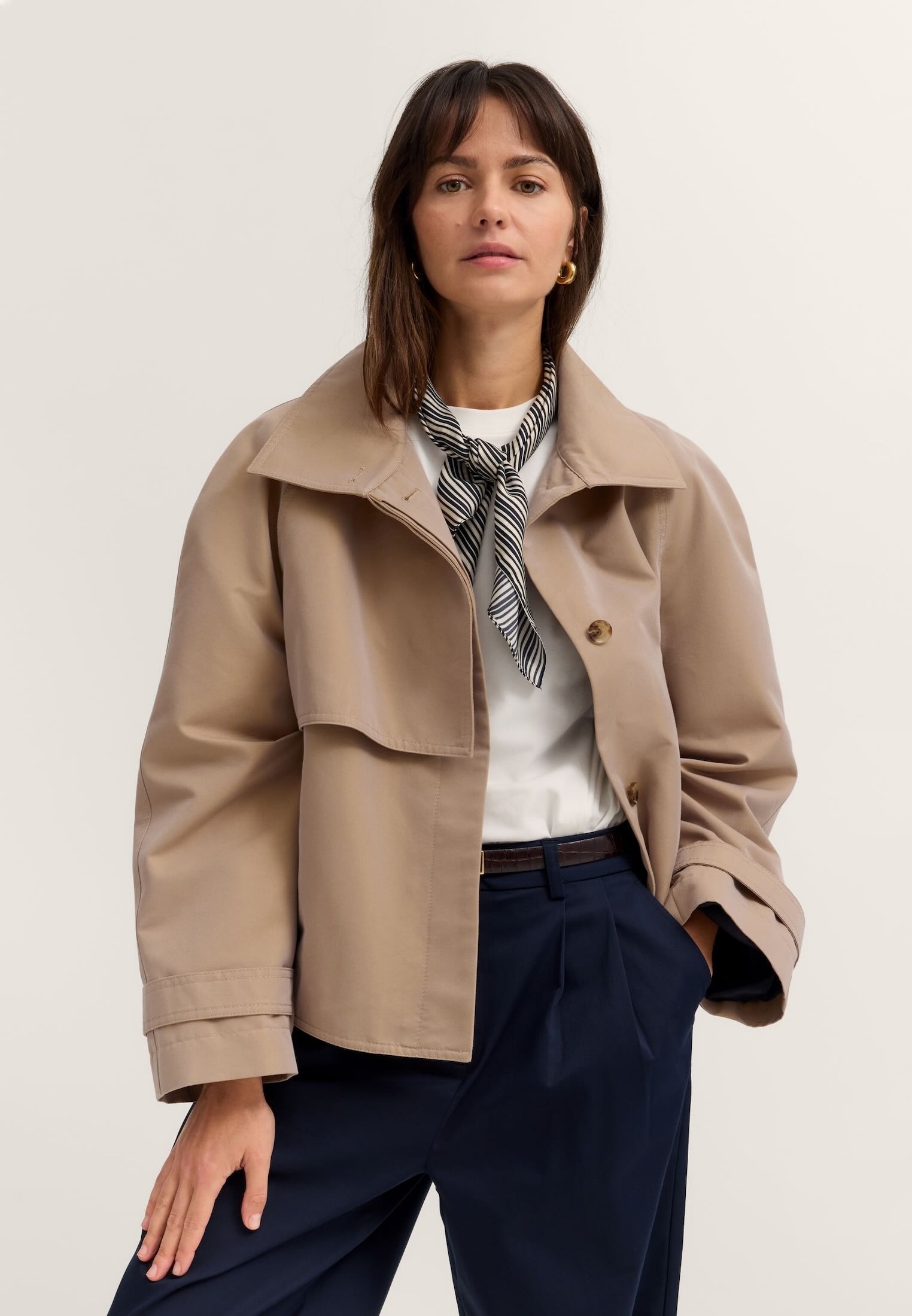 Image of bugatti Kurzjacke "Regular Fit" kurzer Trenchcoat Style