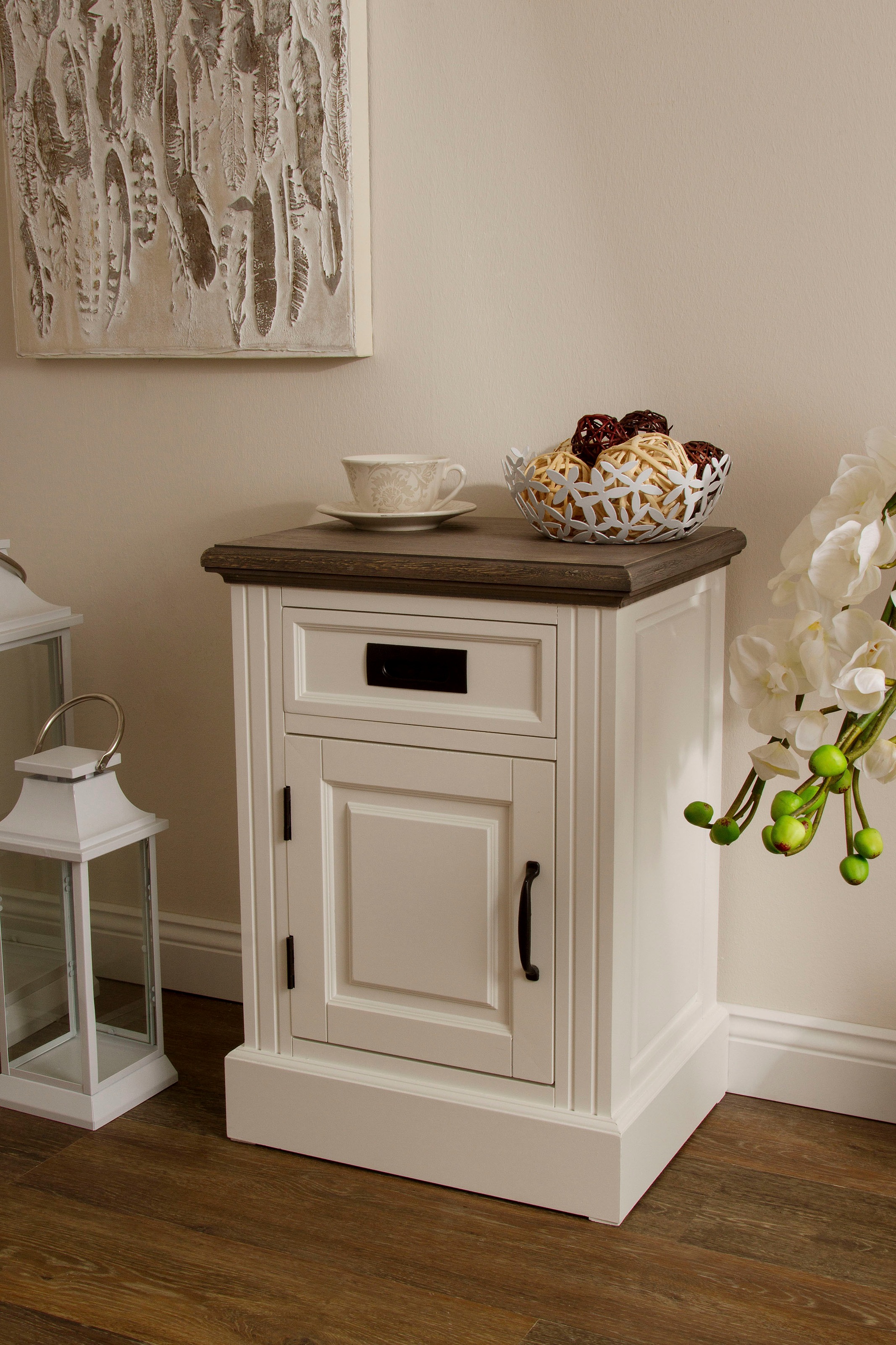 Image of my Flair Kommode »Rita«, Kommode, klassicher Landhausstyle mit Schublade und Tür, Eckige Kanten, stabiler Stand bei Ackermann Versand Schweiz