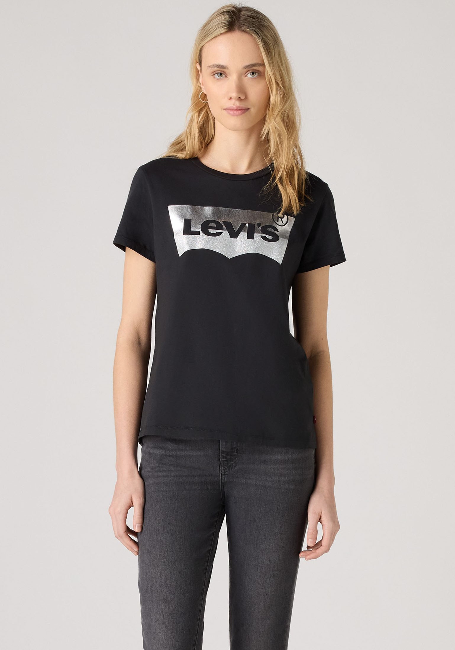 Image of Levis Rundhalsshirt "THE PERFECT TEE" mit Logo im Metallic-Holo Print