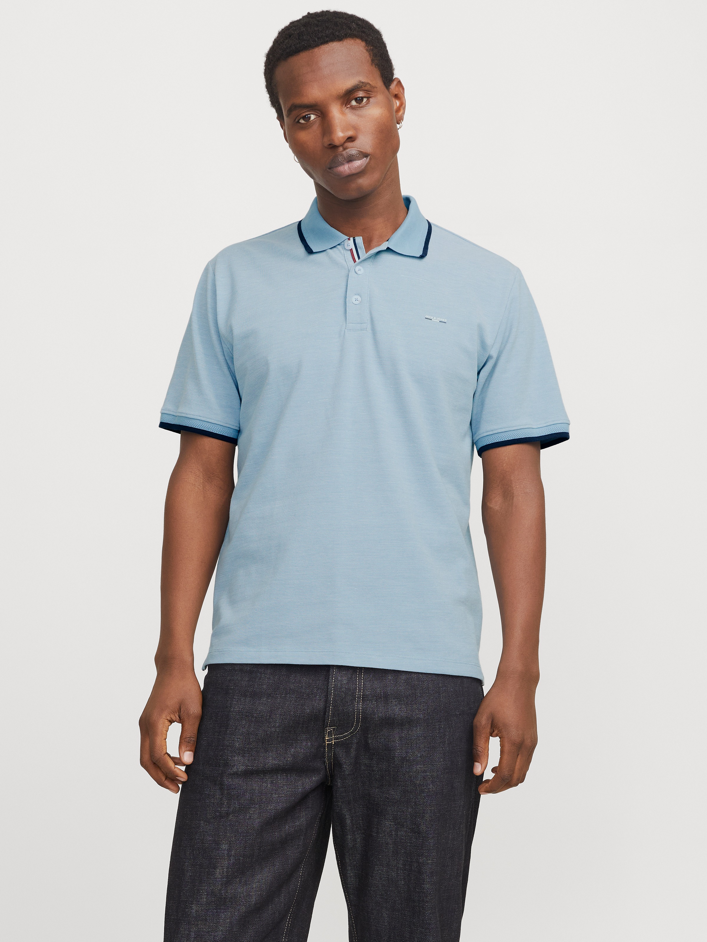 Image of Jack & Jones Poloshirt "JPRBLUALVES SS POLO SN" mit Logo Stickerei