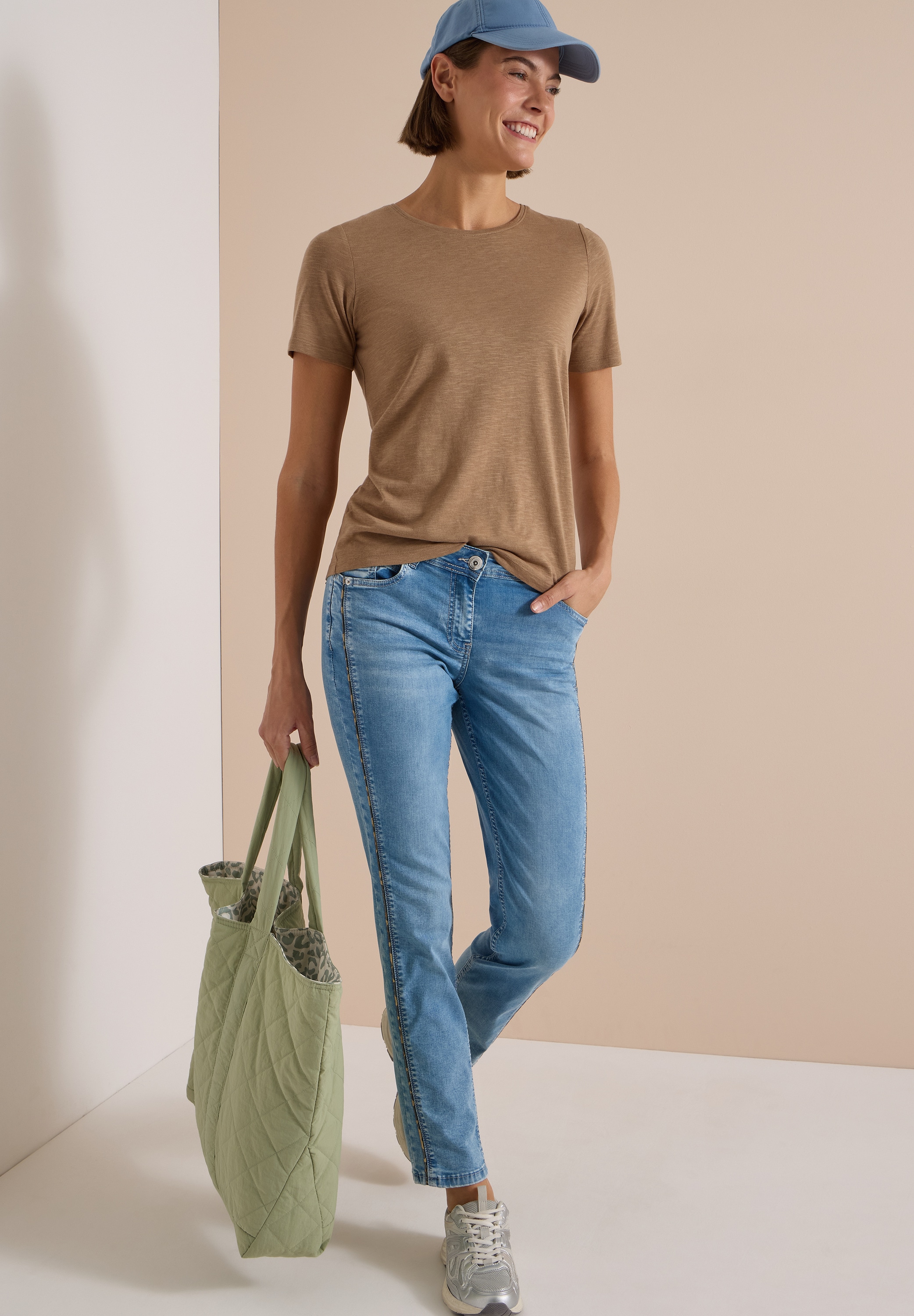 Cecil Straight-Jeans »Style Scarlett Straight« mit Leo-Pipings / Streifen