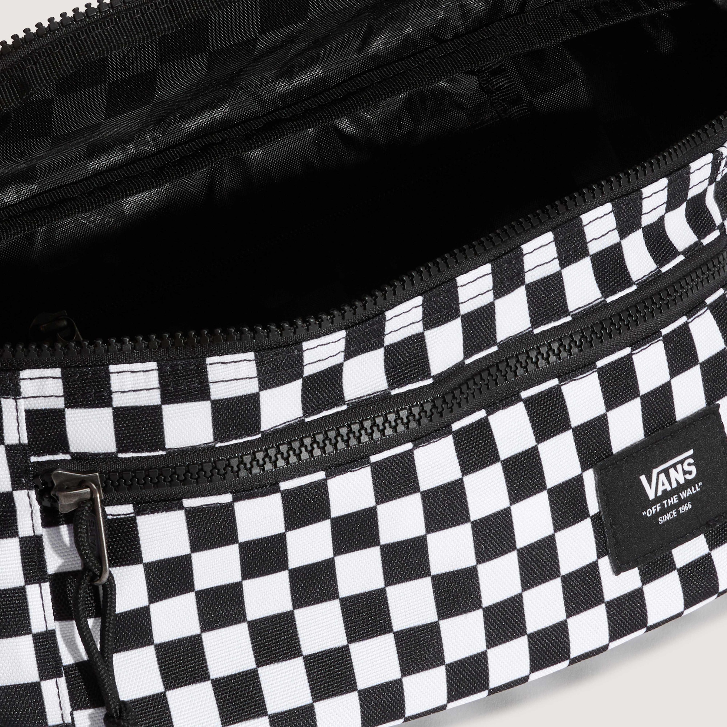 Vans Gürteltasche »WARD CROSS BODY PACK« aus Nylon, mit Polyesterfutter, 4 Liter Volumen, für Erwachsene